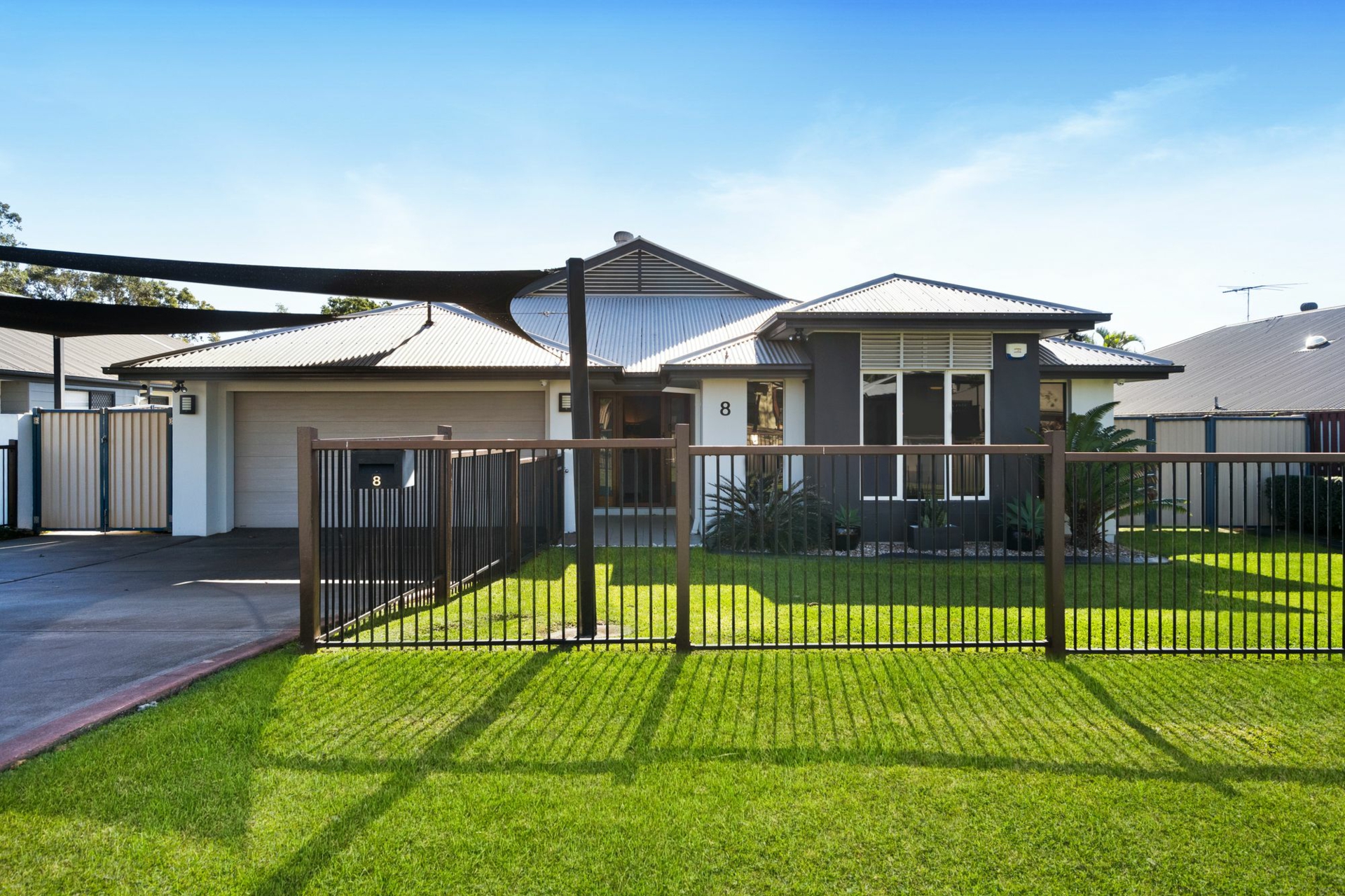 8 Maidenwell Road, Ormeau