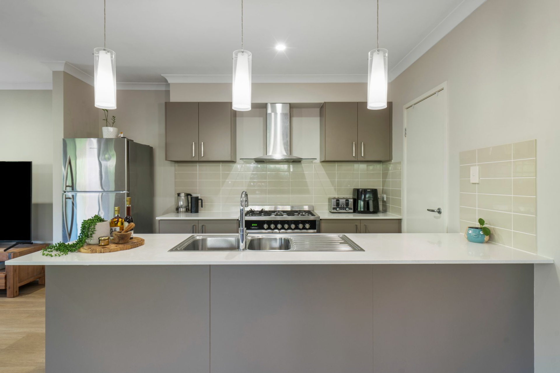 30 River Run Circuit, ORMEAU HILLS