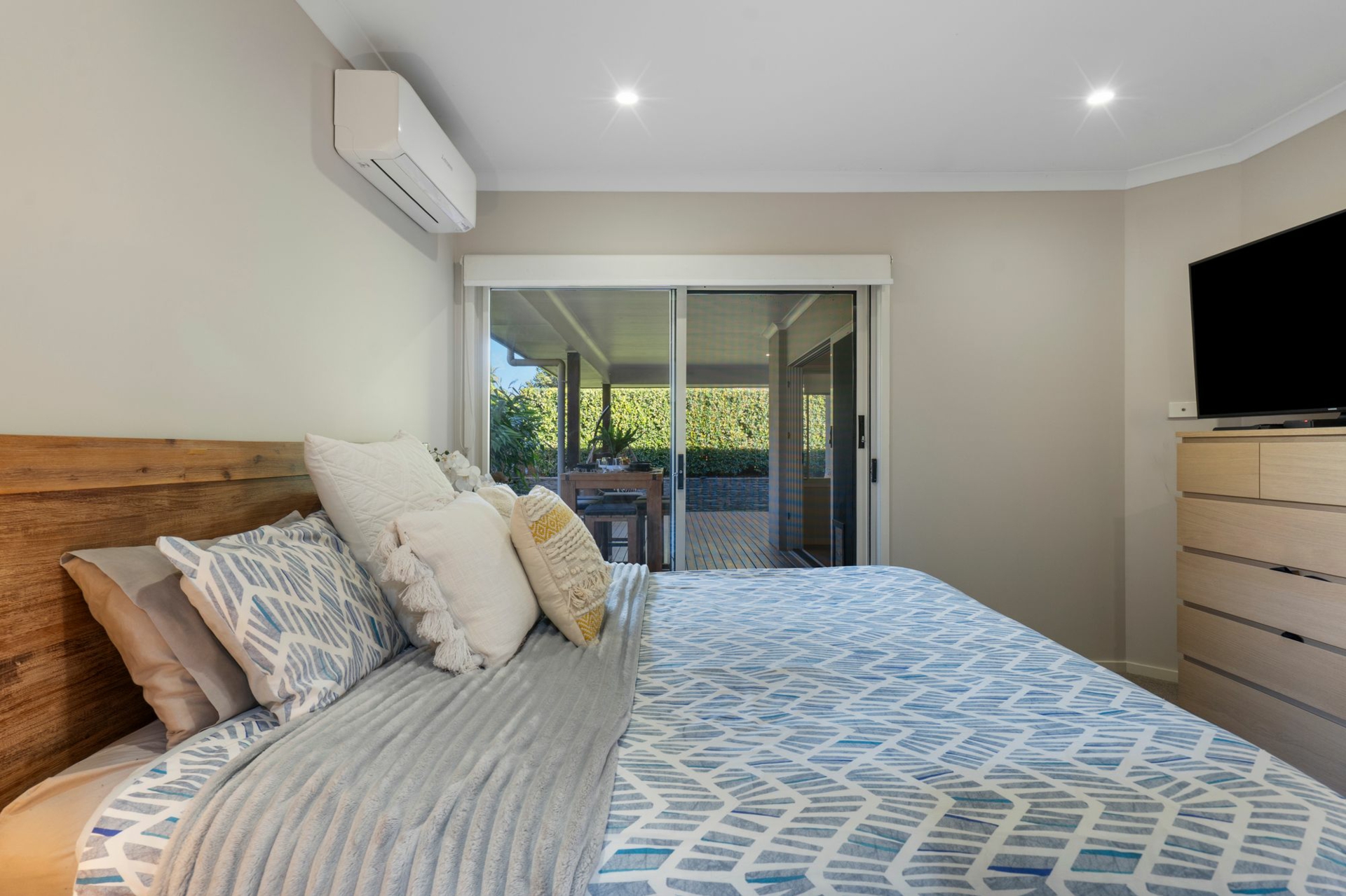 30 River Run Circuit, ORMEAU HILLS