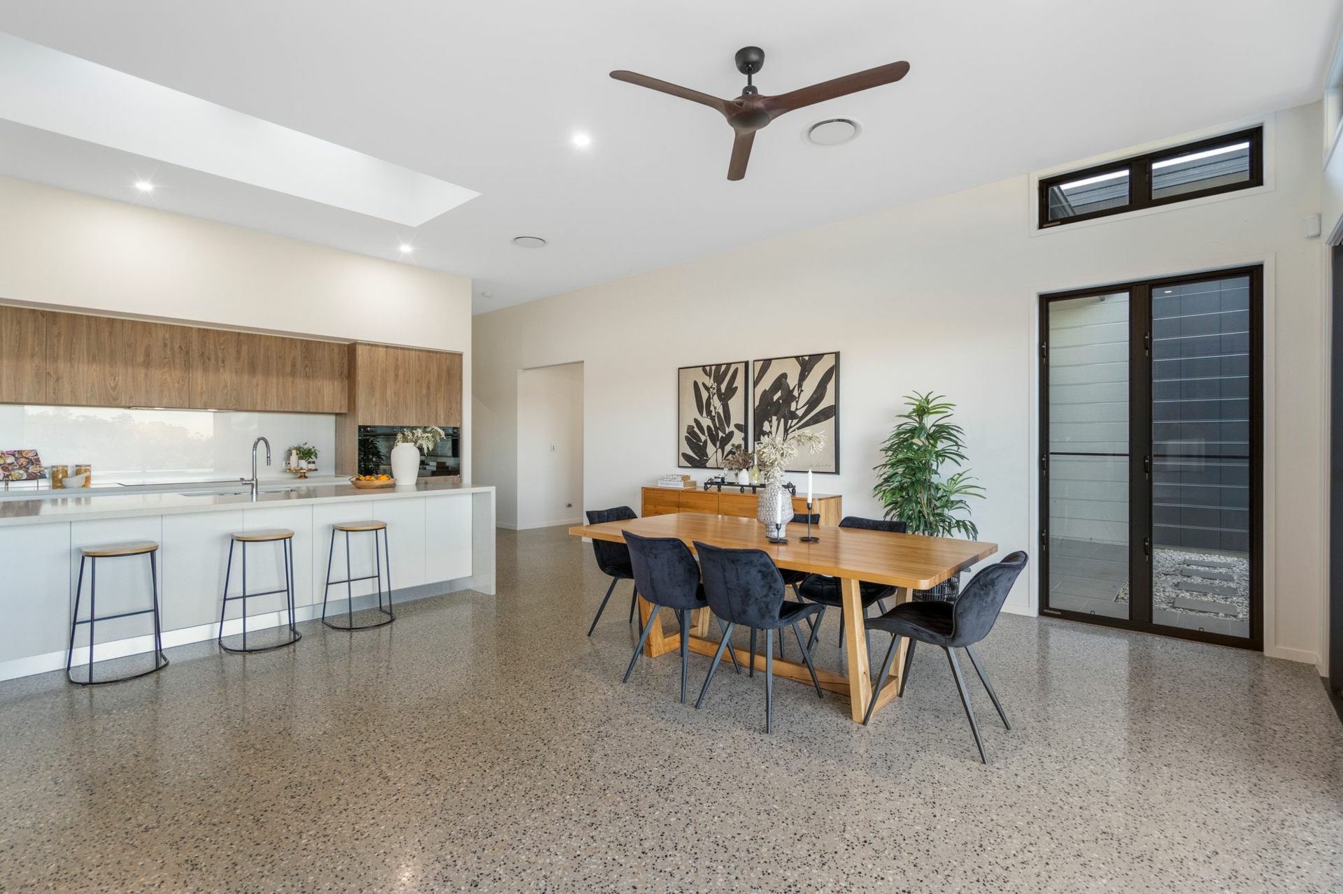42 Montego Hills Drive, KINGSHOLME