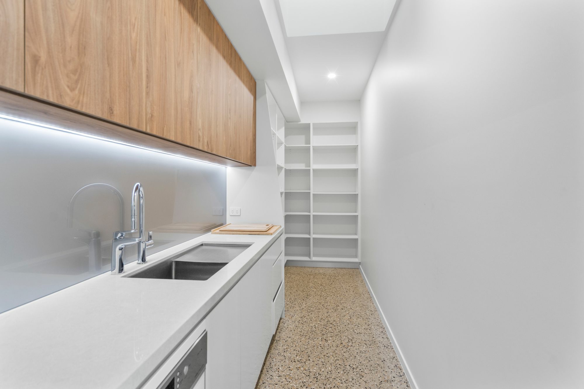 42 Montego Hills Drive, KINGSHOLME