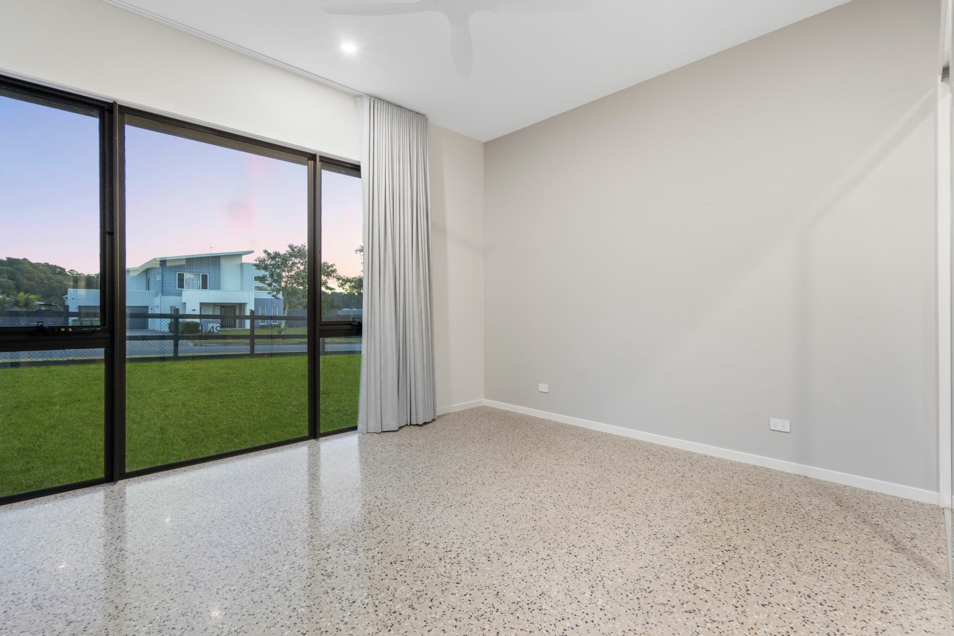 42 Montego Hills Drive, KINGSHOLME