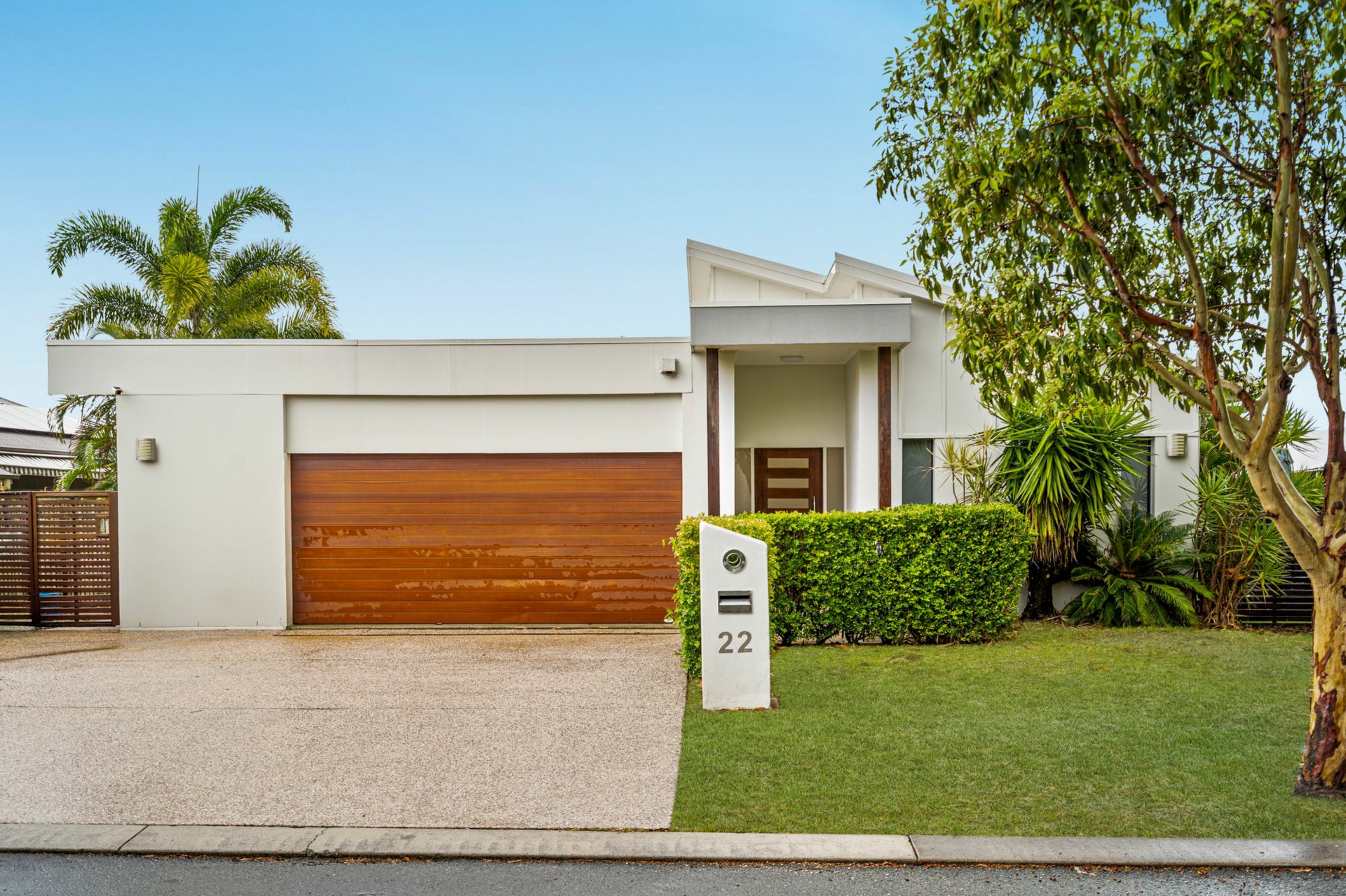 22 Emmaville Crescent, Ormeau