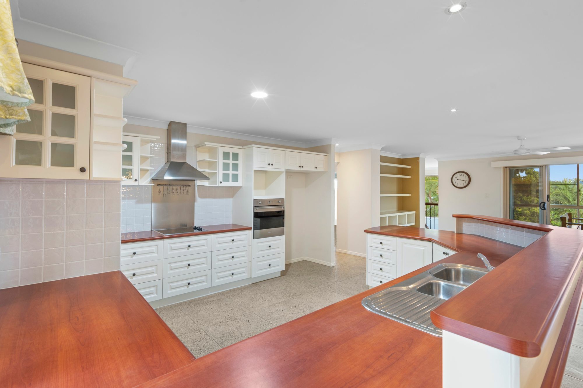 7 Shae Place — photo 10 of 27