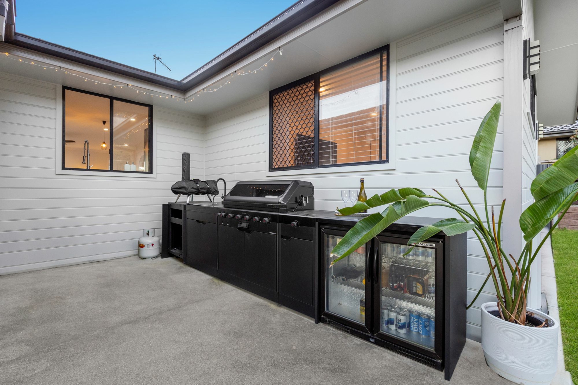 9 Cardrona Crescent — photo 7 of 25