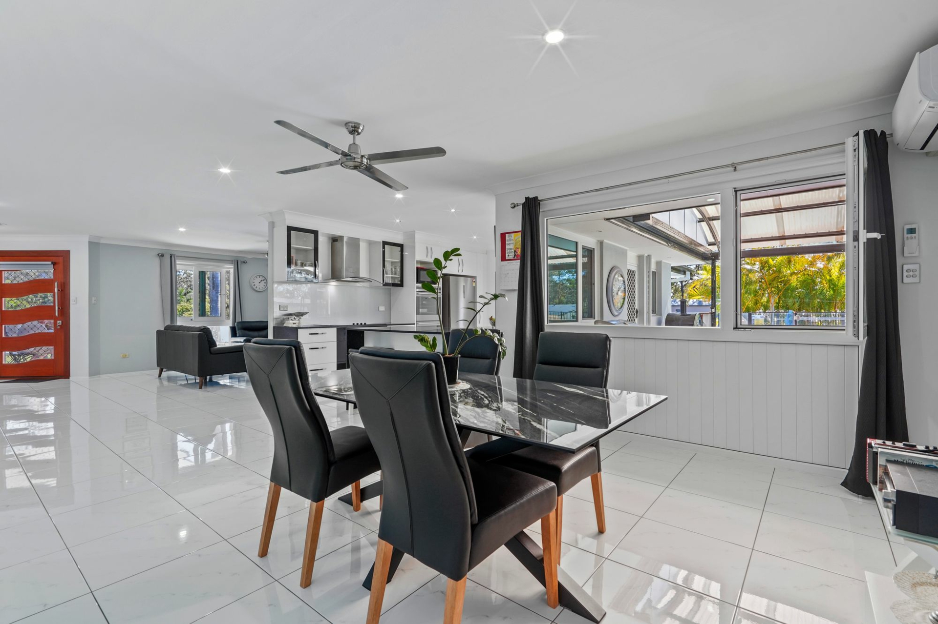 15 Renford Court — photo 8 of 30