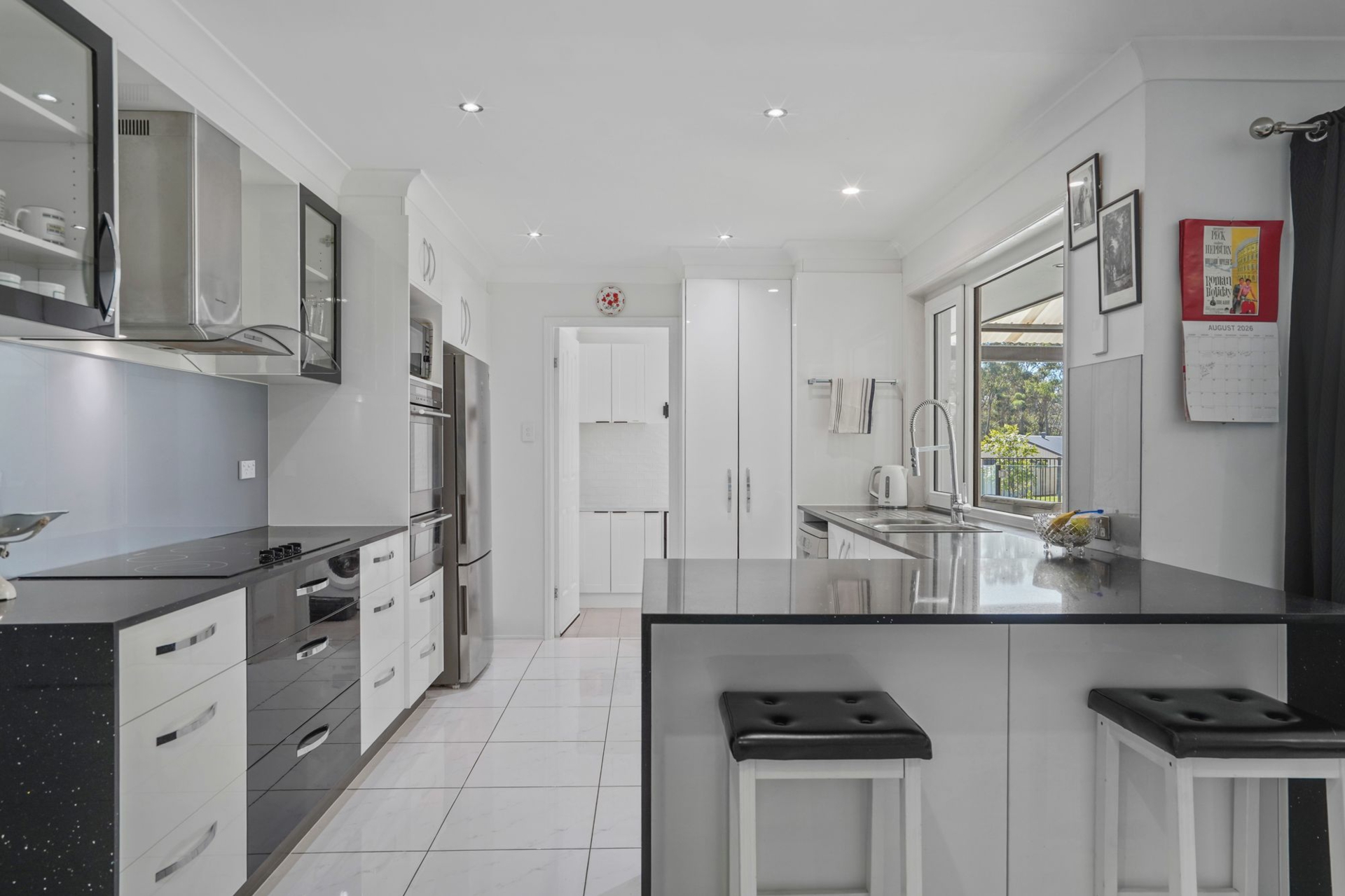 15 Renford Court — photo 9 of 30