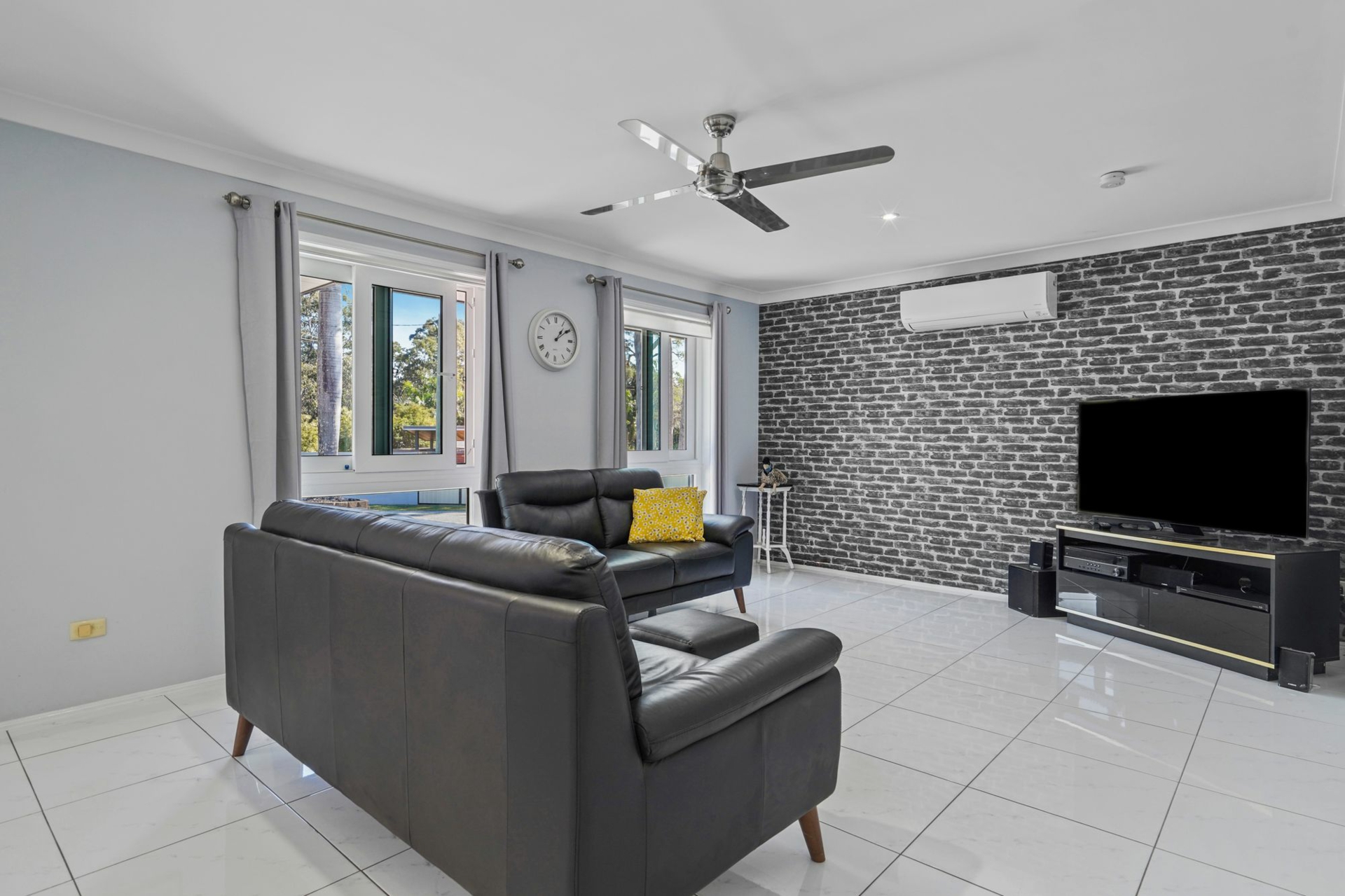 15 Renford Court — photo 12 of 30