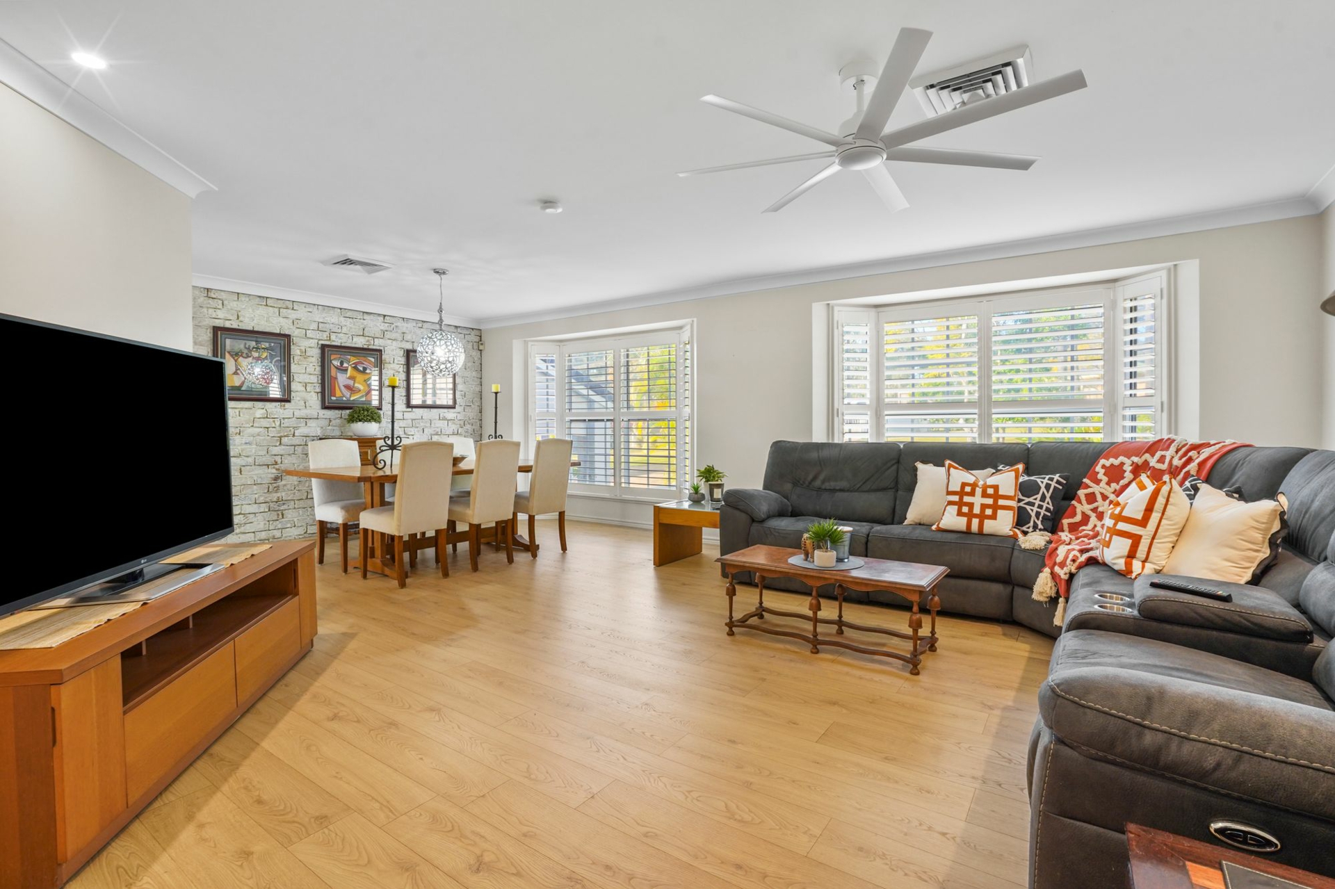 22 Vaughan Drive — photo 11 of 30