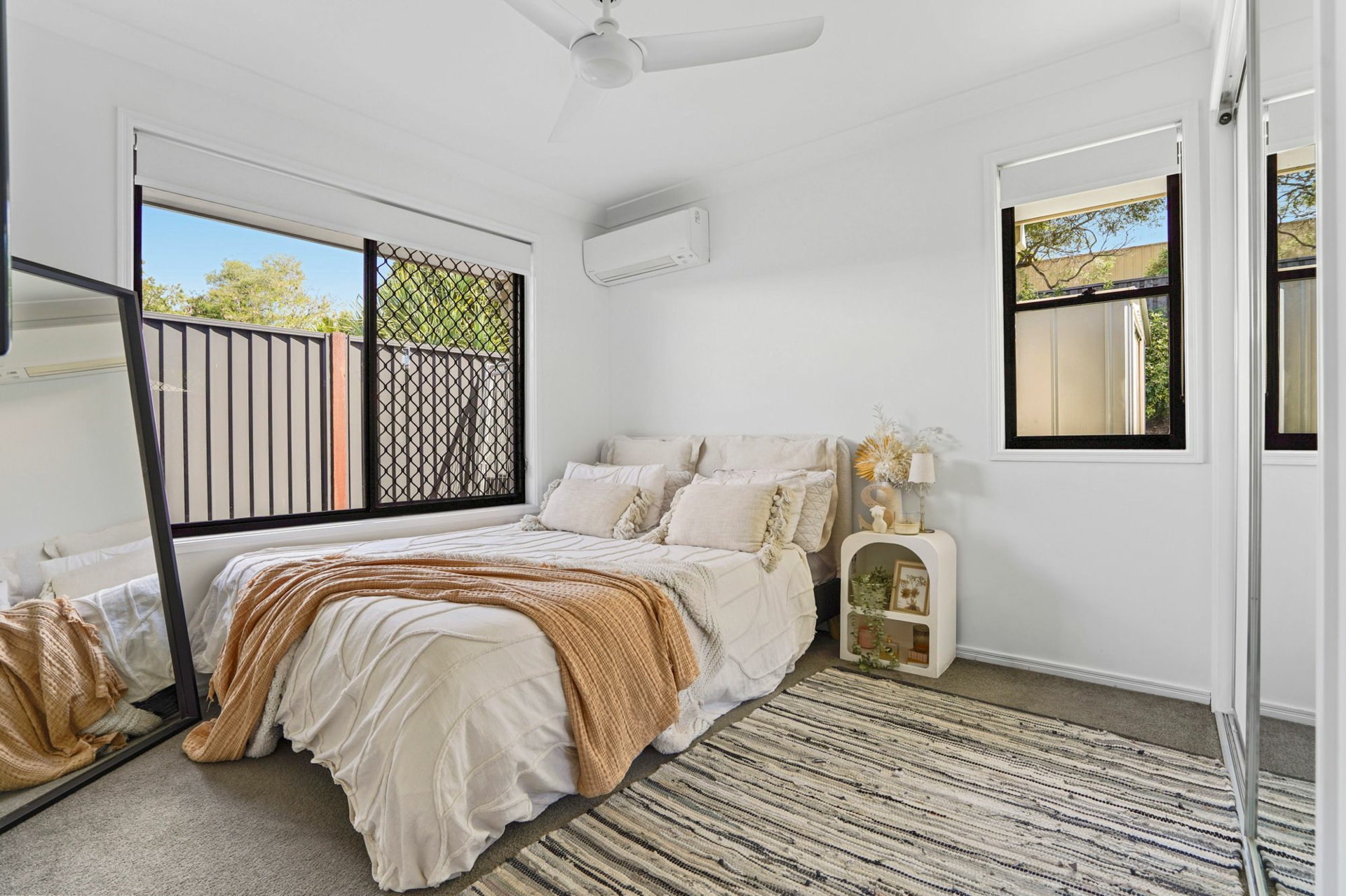 10 Peachester Close — photo 13 of 20