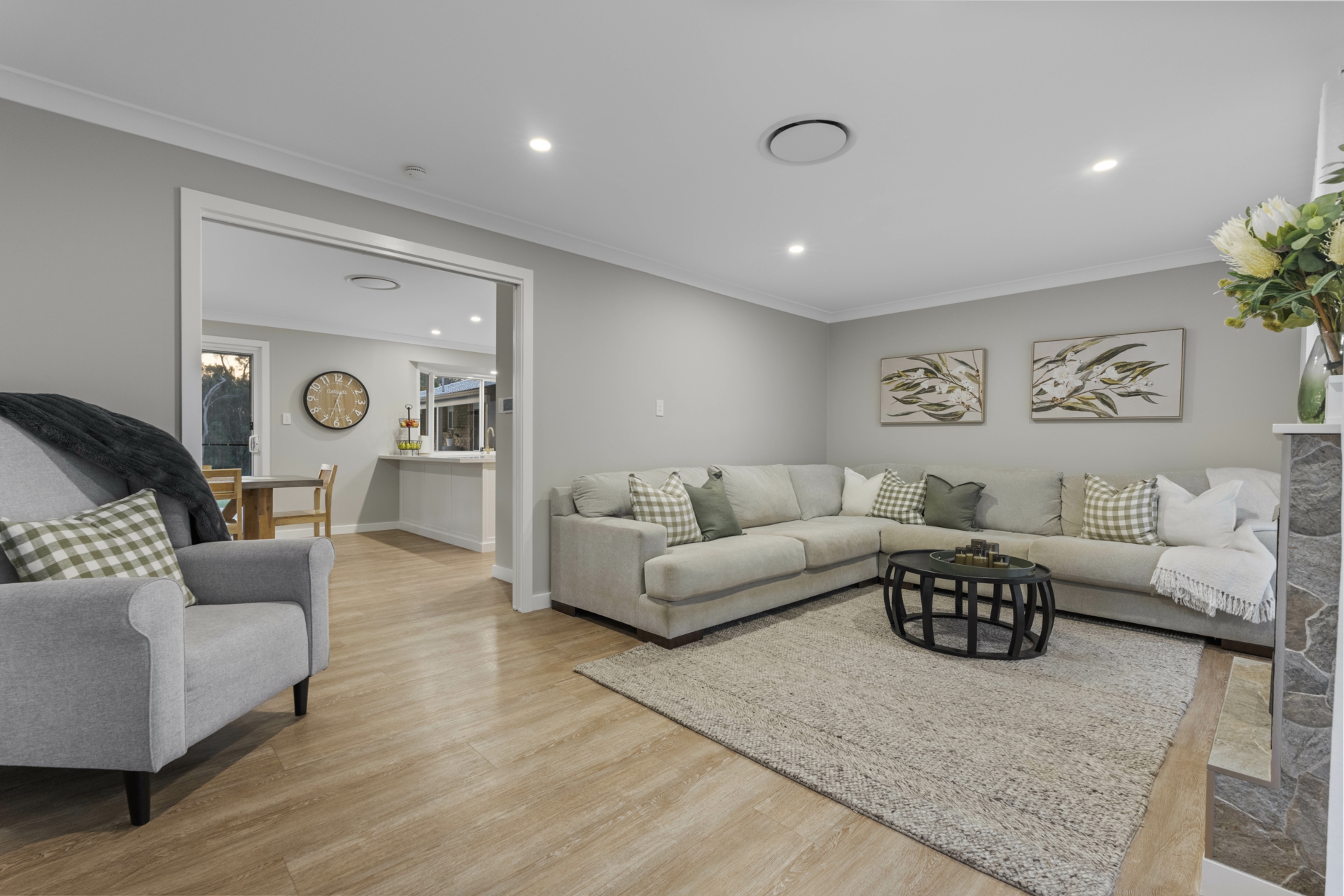 6 Renford Court — photo 12 of 30