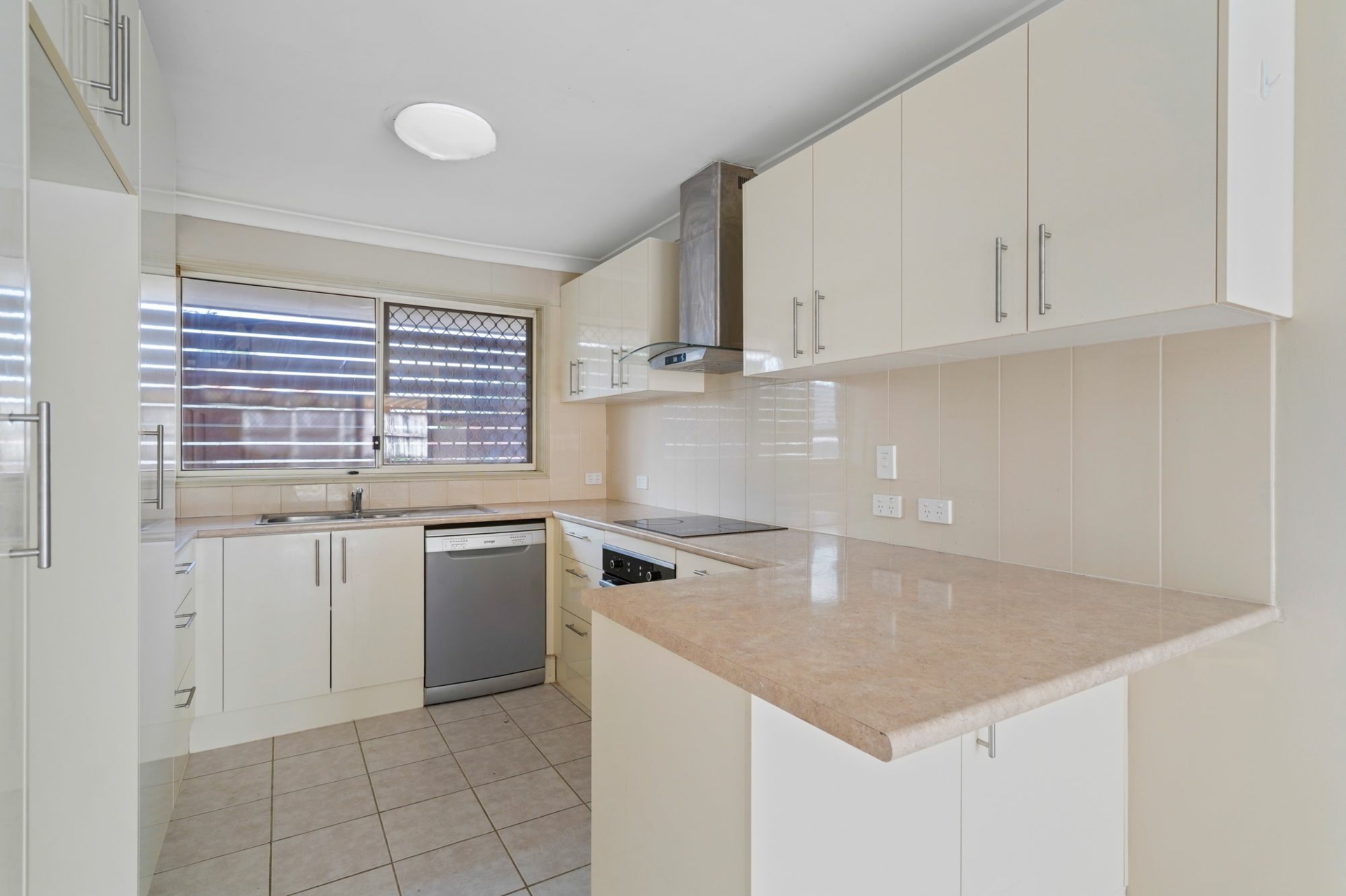 45 Wiltshire Street — photo 6 of 17