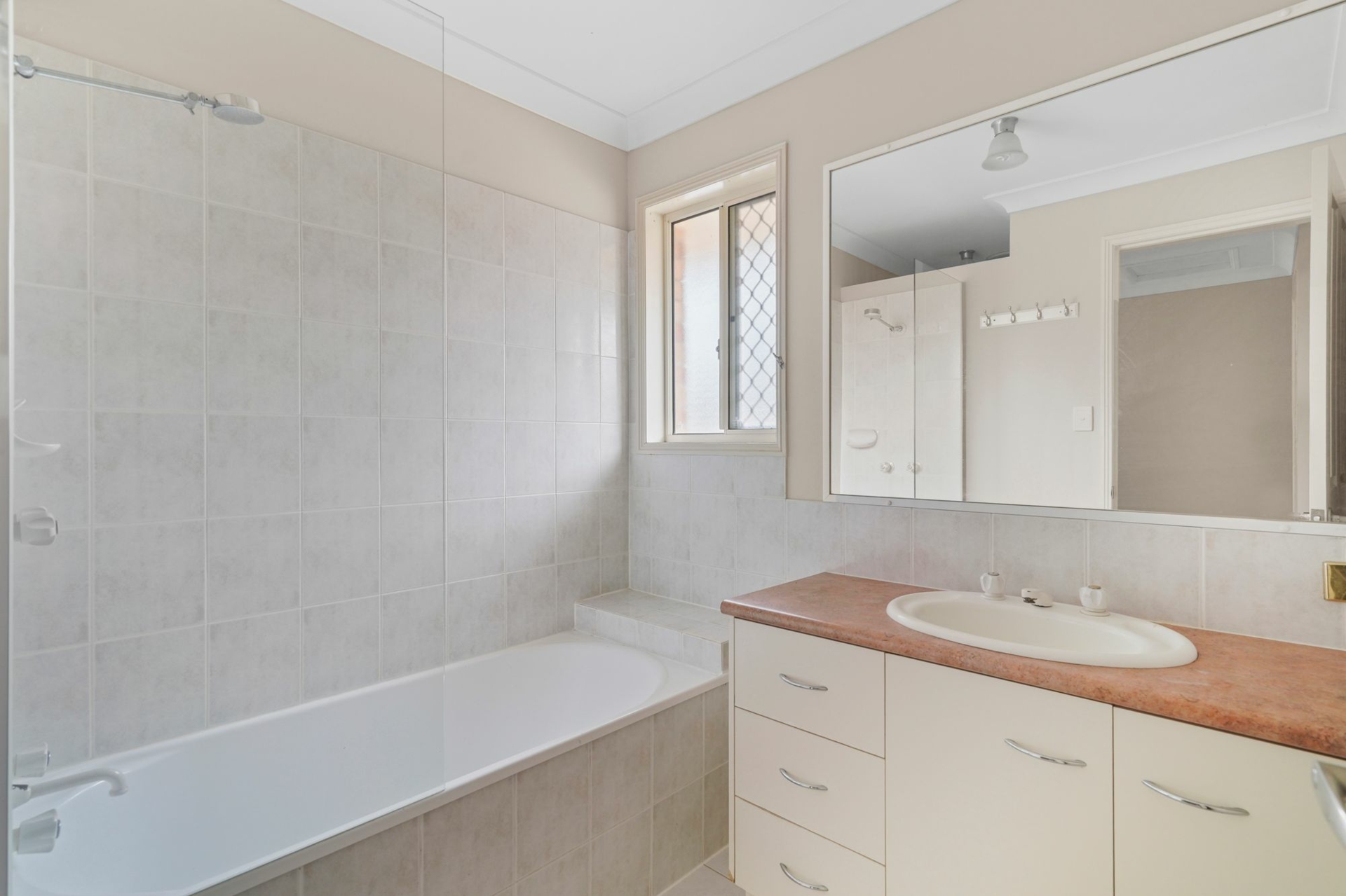 45 Wiltshire Street — photo 14 of 17