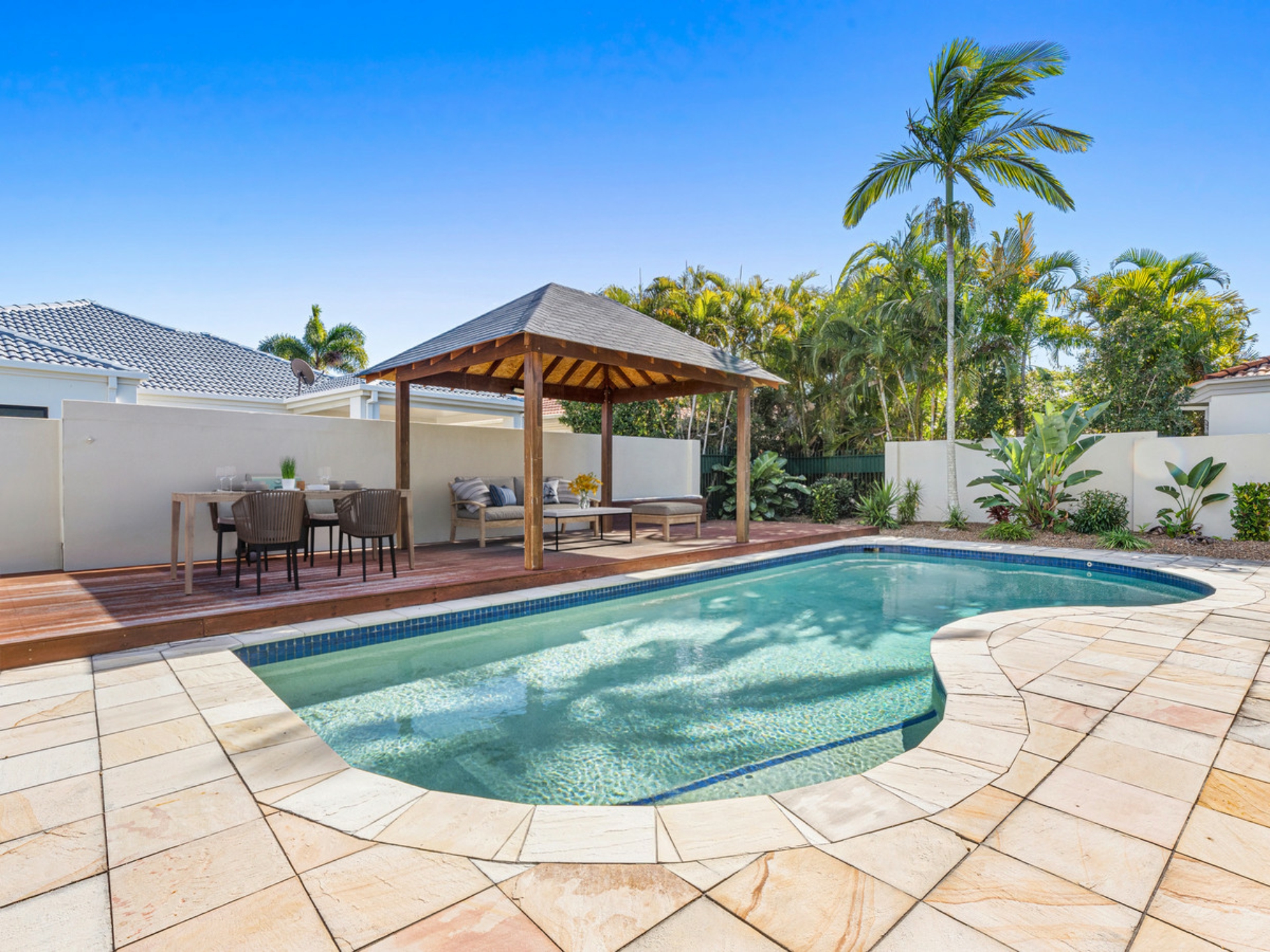 1650 Riverdale Drive Hope Island QLD Property Details LJ Hooker