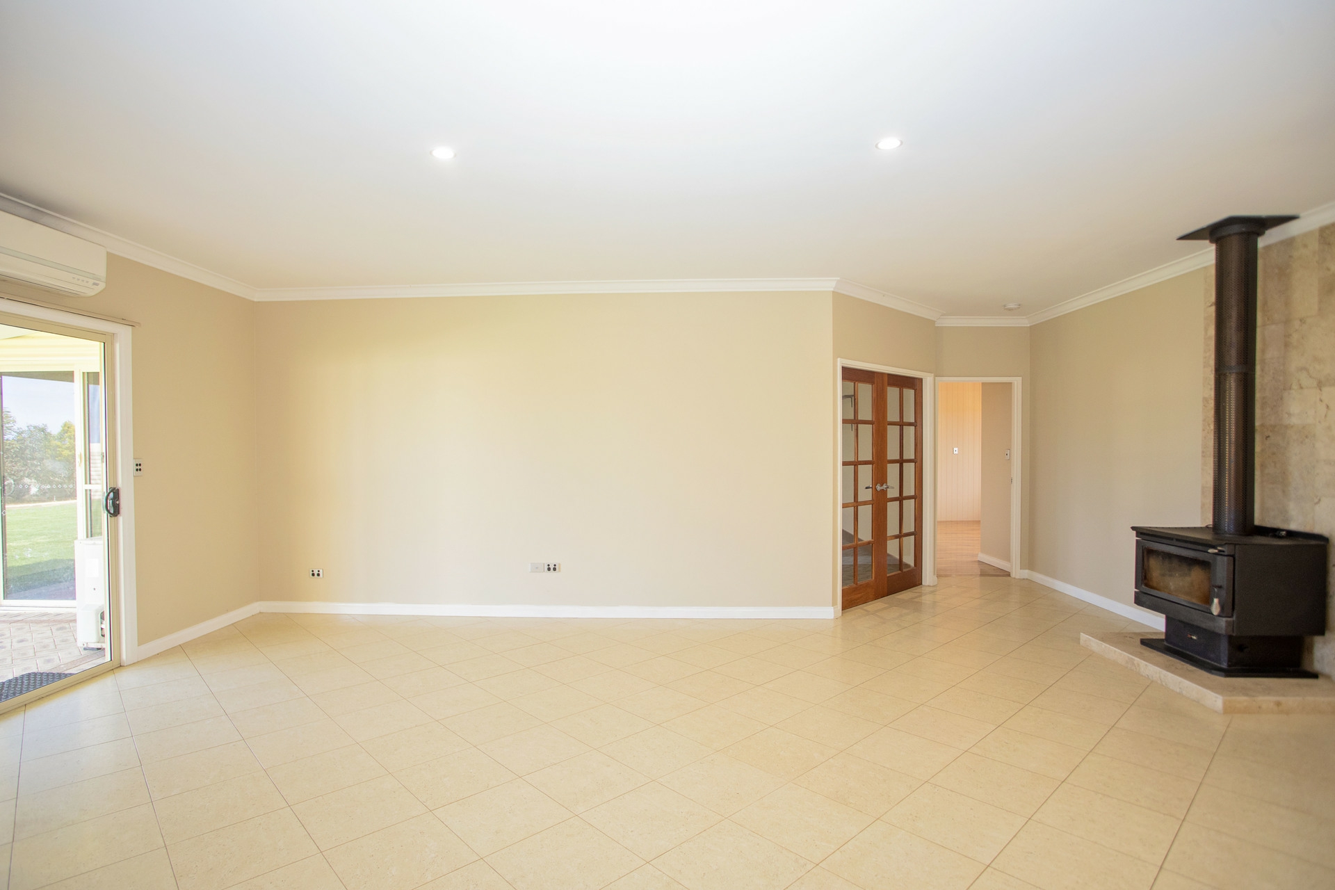 217 Acacia Drive, HOPETOUN