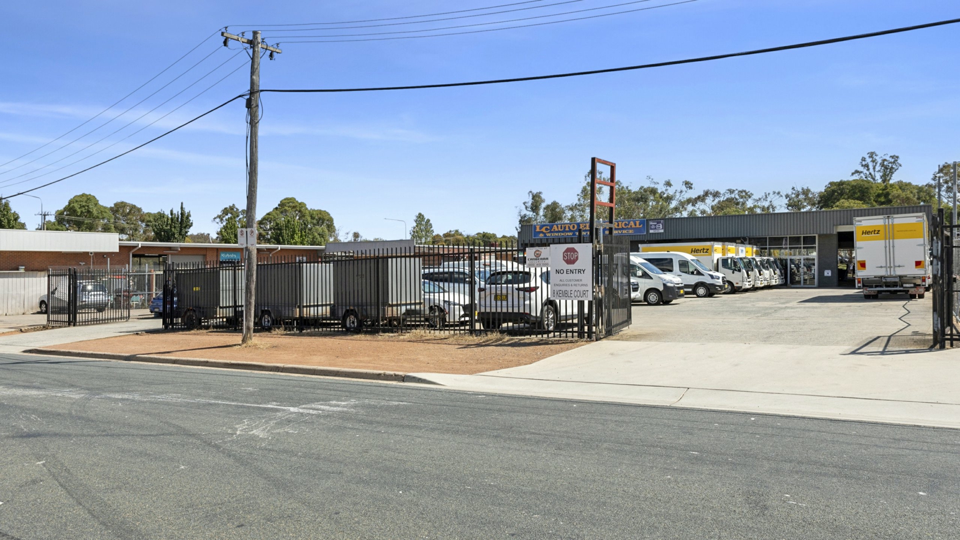 6-8 Kemble Court, MITCHELL