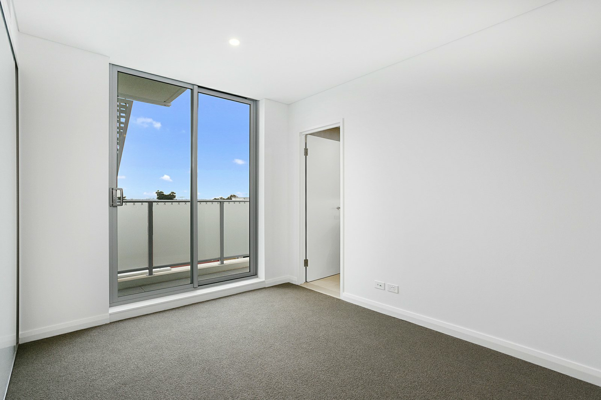 Apartment 302/418-422 Canterbury Road, CAMPSIE