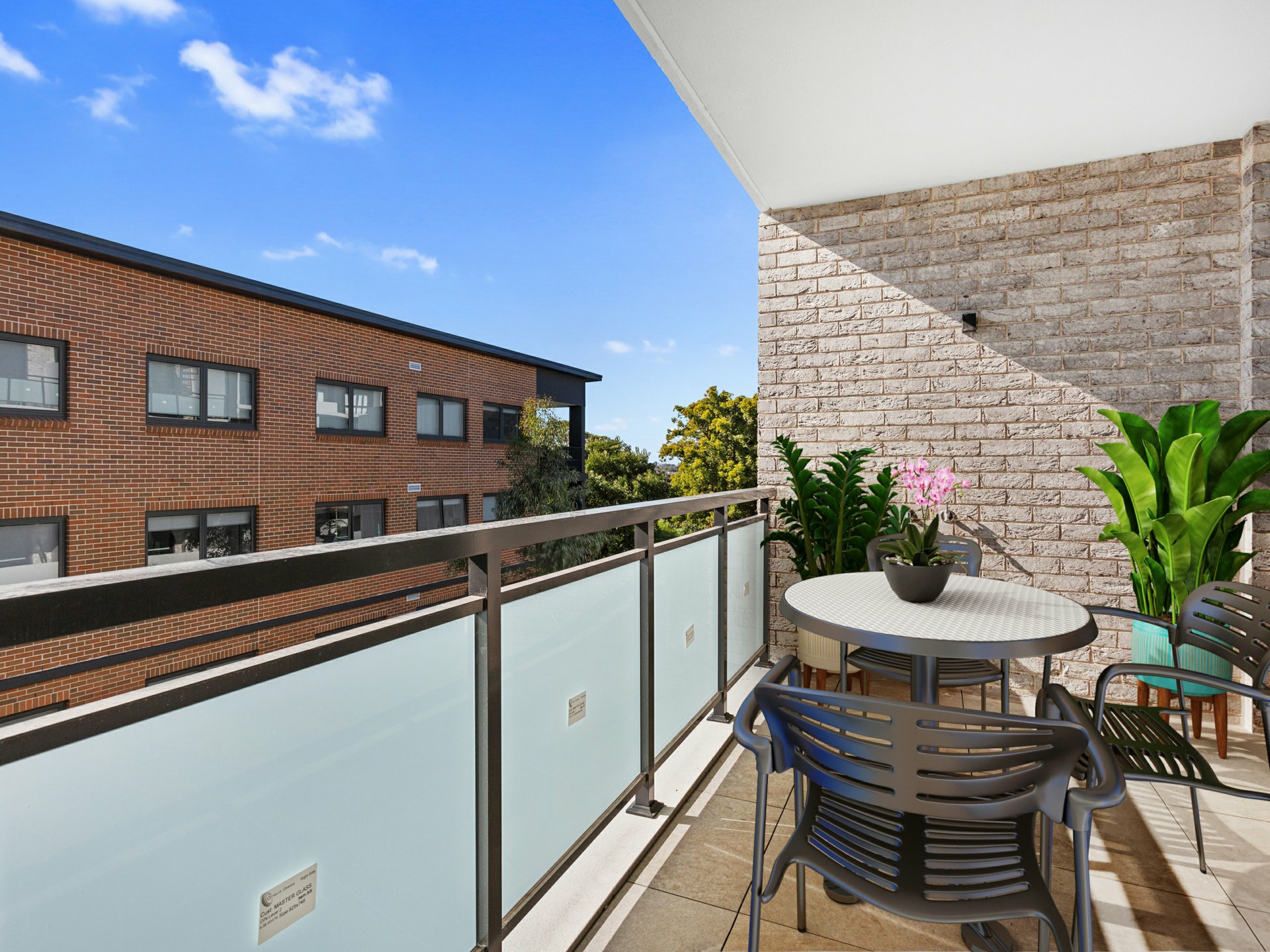 831-835 New Canterbury Road, DULWICH HILL