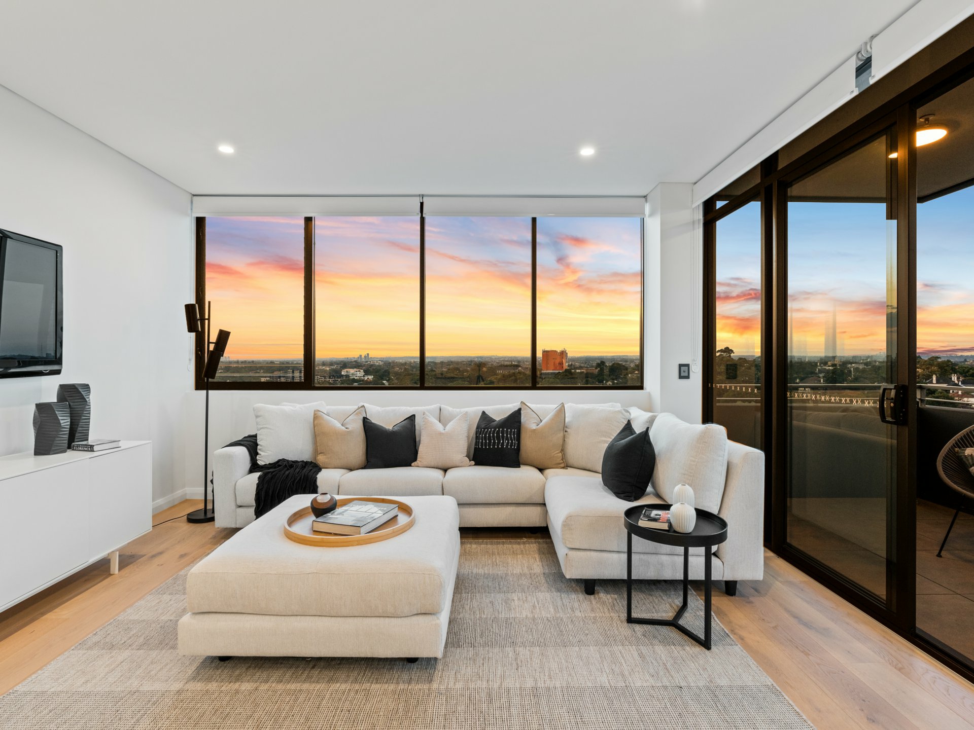 Apartment 806/2 Regent Street, PETERSHAM