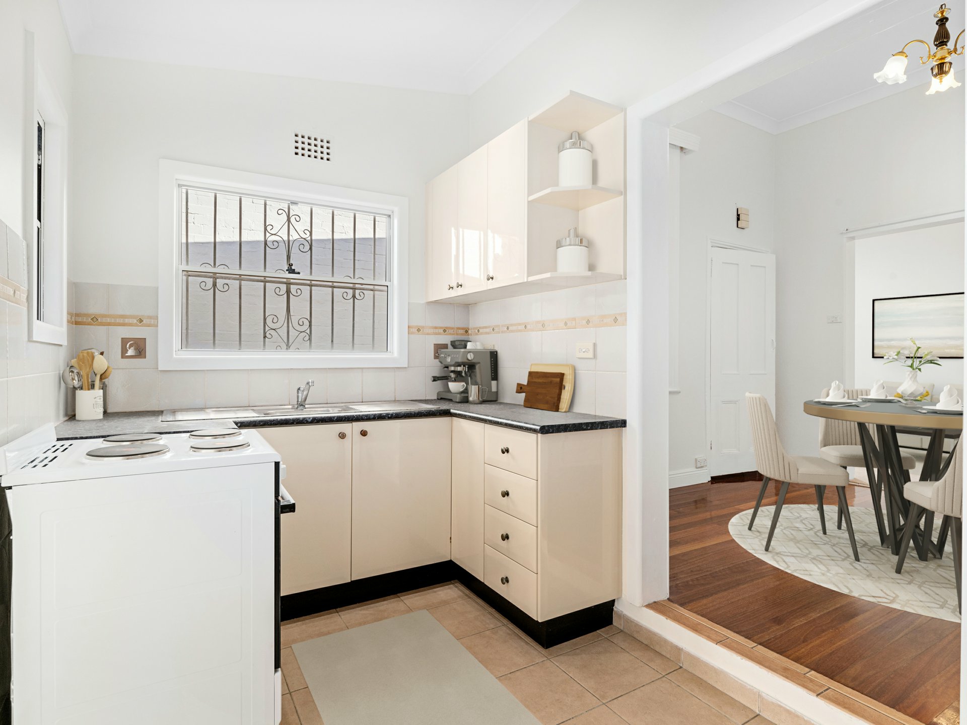 16 Alice Street, NEWTOWN