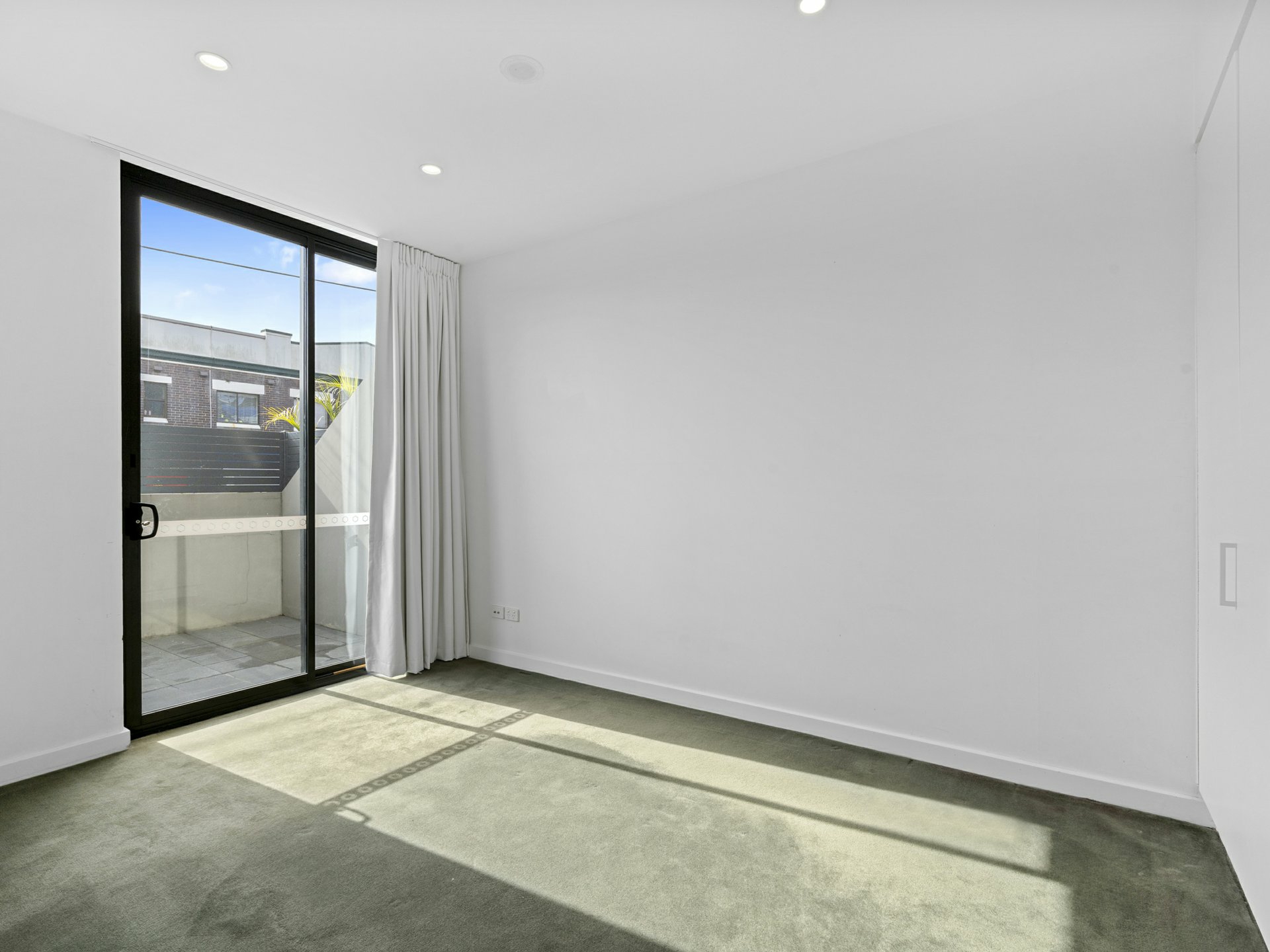 Apartment G01/2-6 Herbert Street — photo 3 of 7