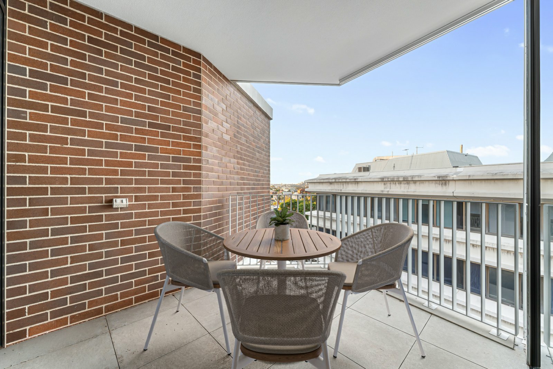Apartment 709/5 Regent Street — photo 4 of 10