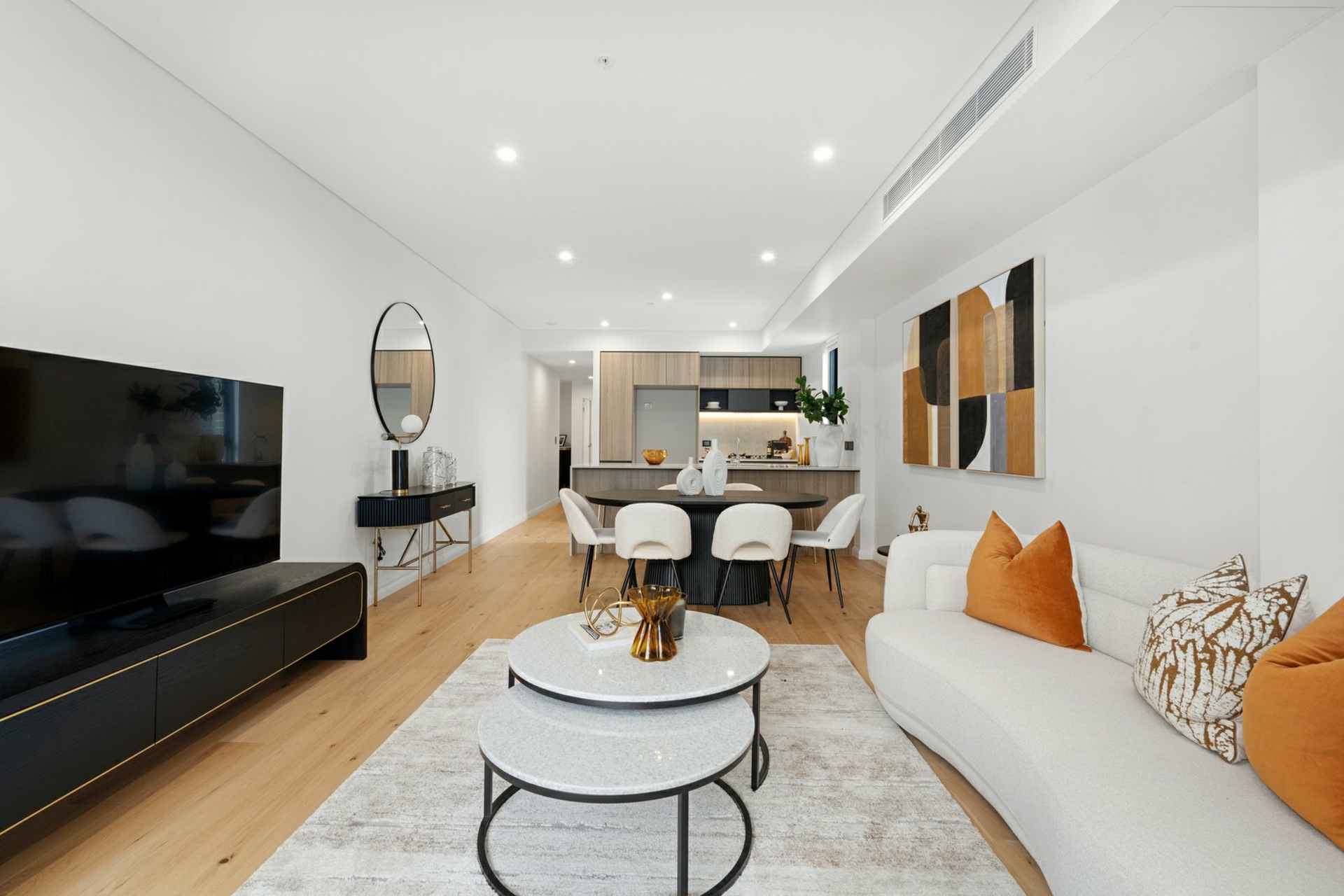 Apartment 307/5 Regent Street — photo 2 of 14