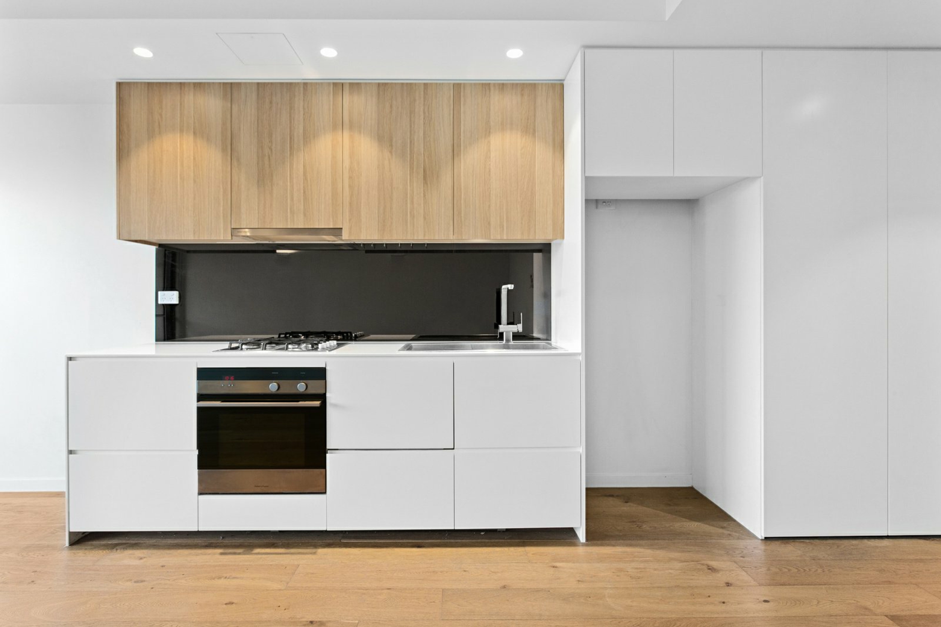 Apartment 3/254-258 Wardell Road — photo 3 of 8