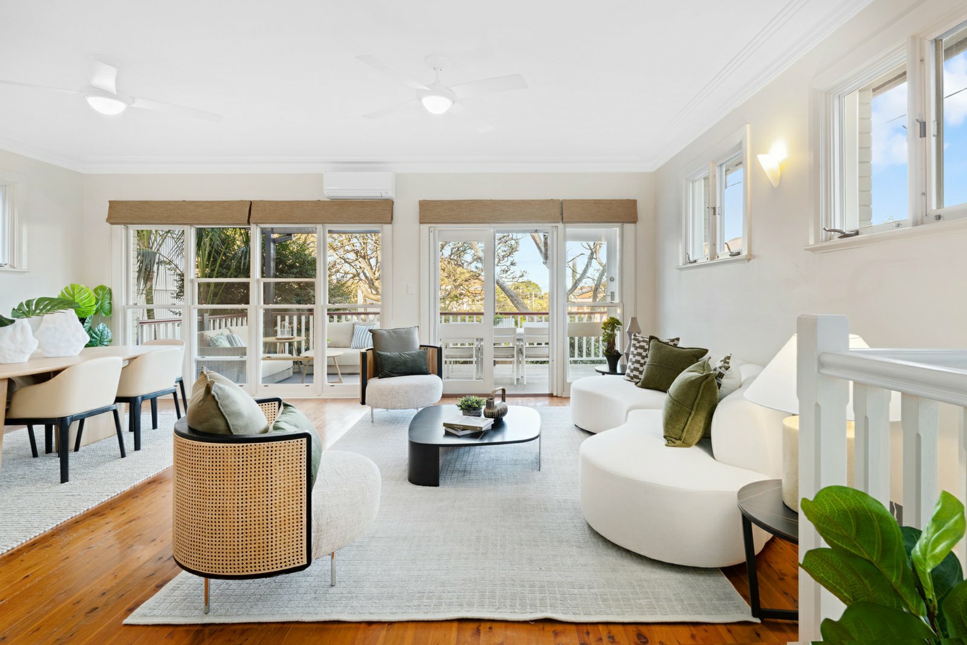 20 Victoria Square — photo 3 of 26