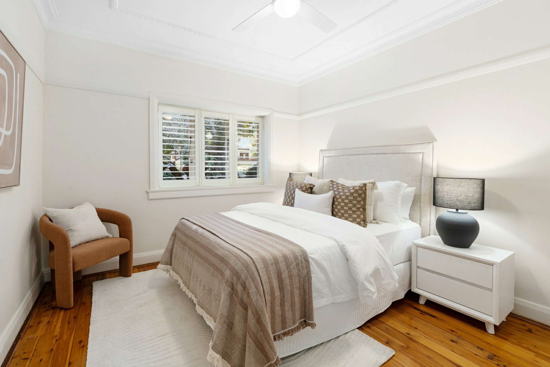 20 Victoria Square — photo 16 of 26