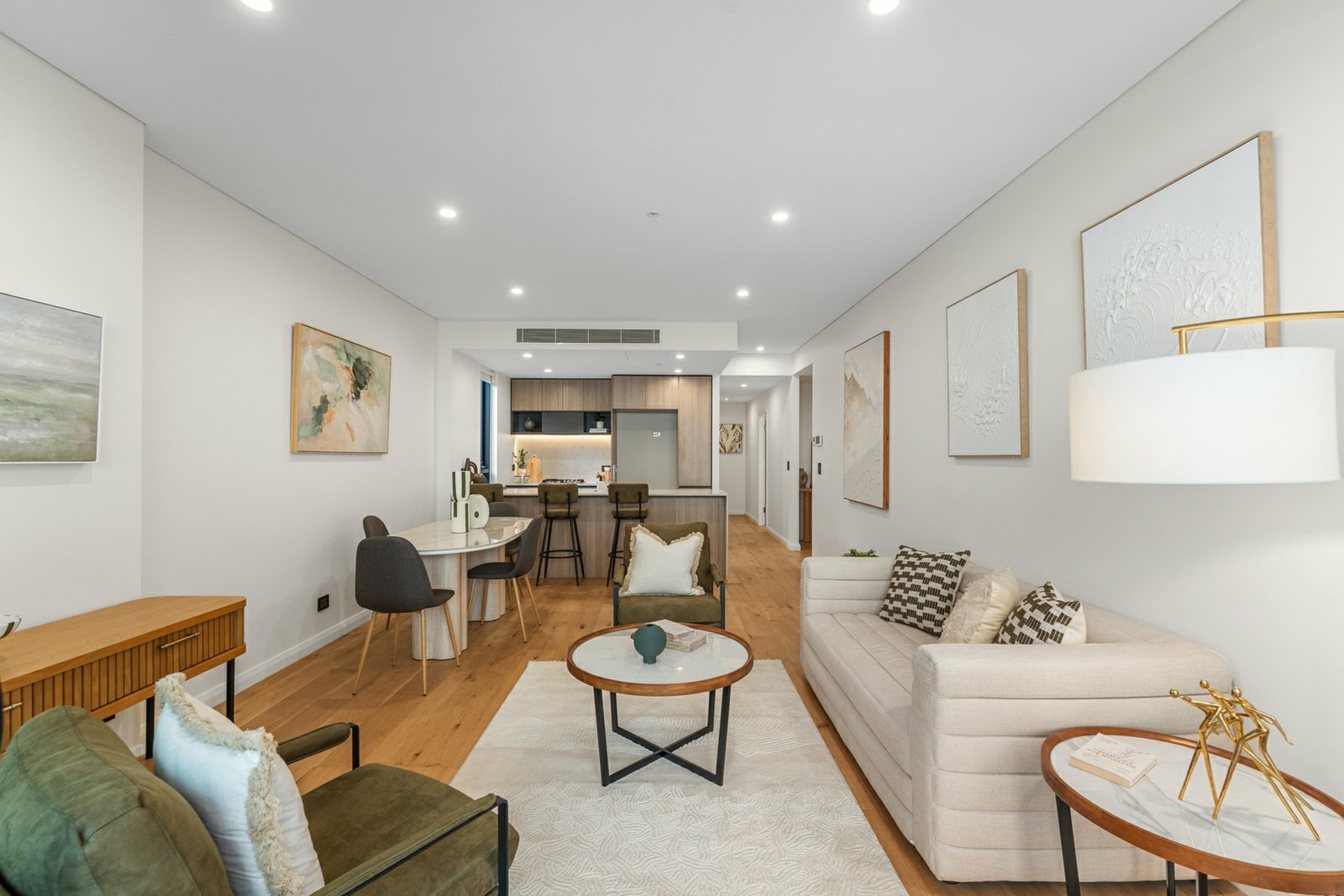 Apartment 108/5 Regent Street — photo 3 of 10
