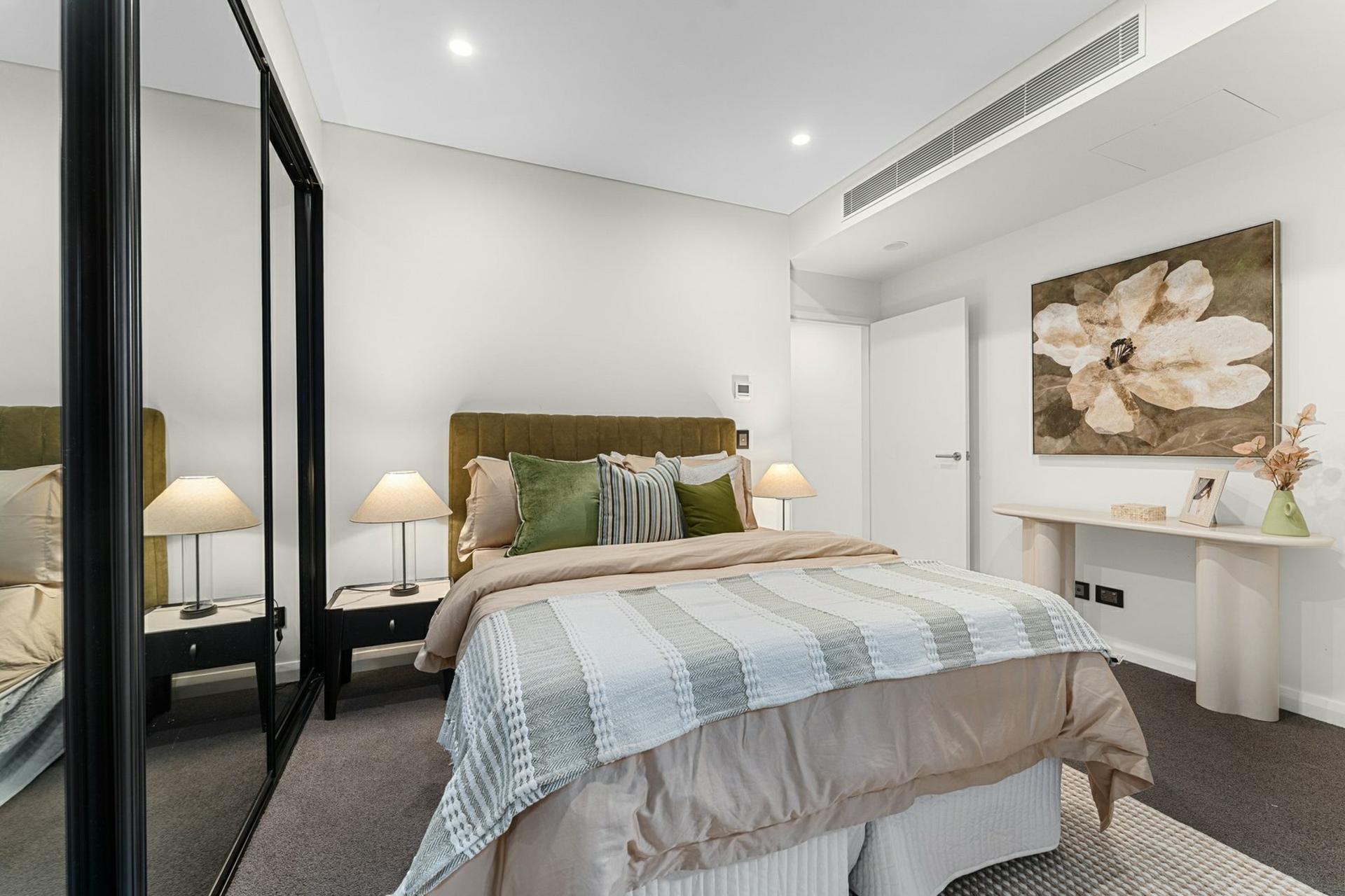 Apartment 108/5 Regent Street — photo 7 of 10