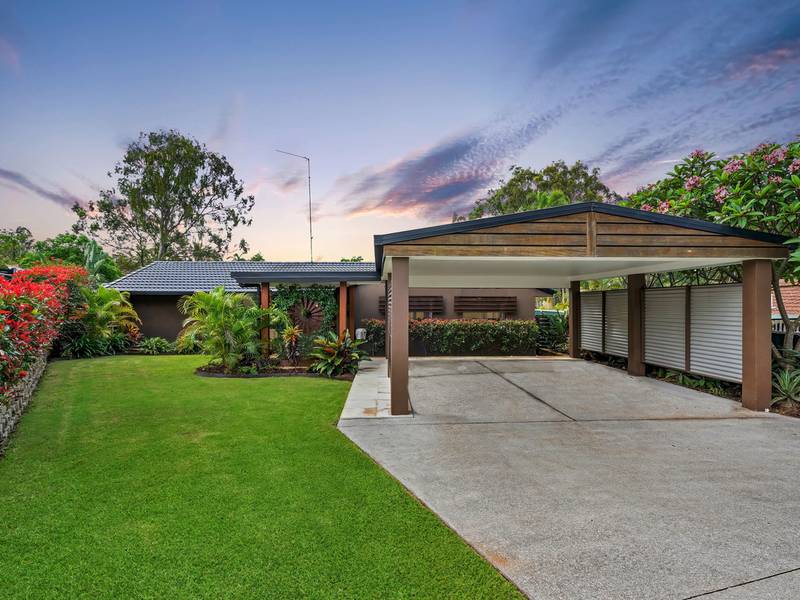 8 Cloncurry Place, HELENSVALE