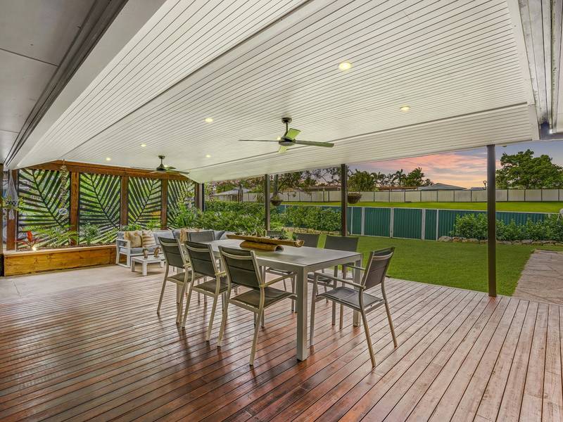 8 Cloncurry Place, HELENSVALE
