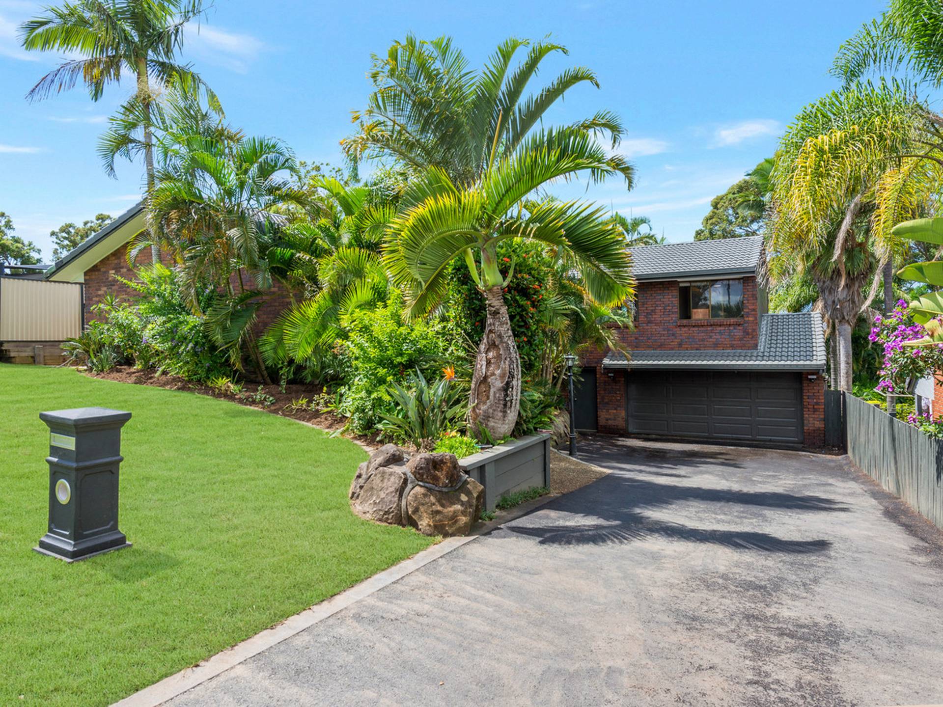 20 Katoomba Court, HELENSVALE