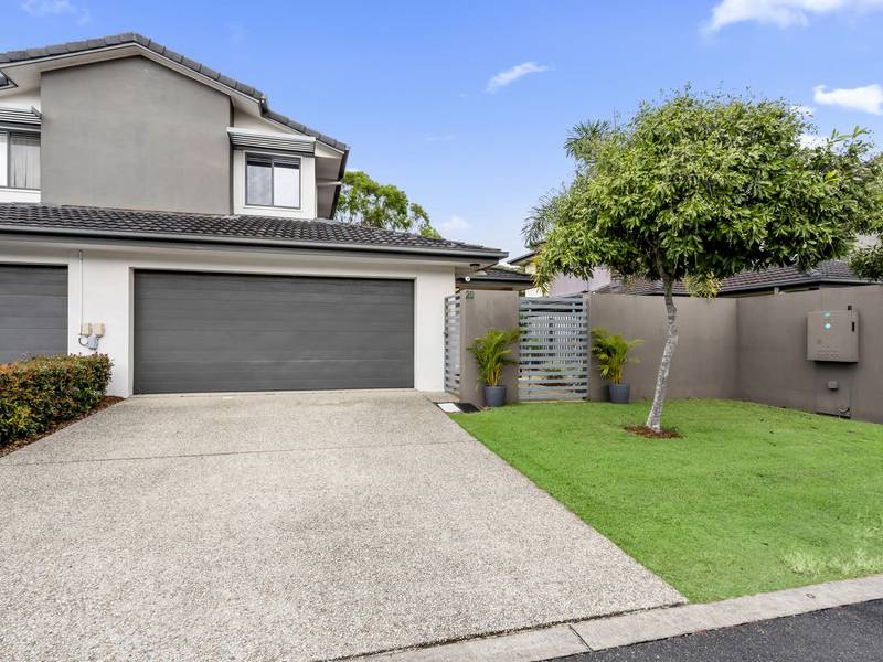 20/2 Catalina Way, UPPER COOMERA