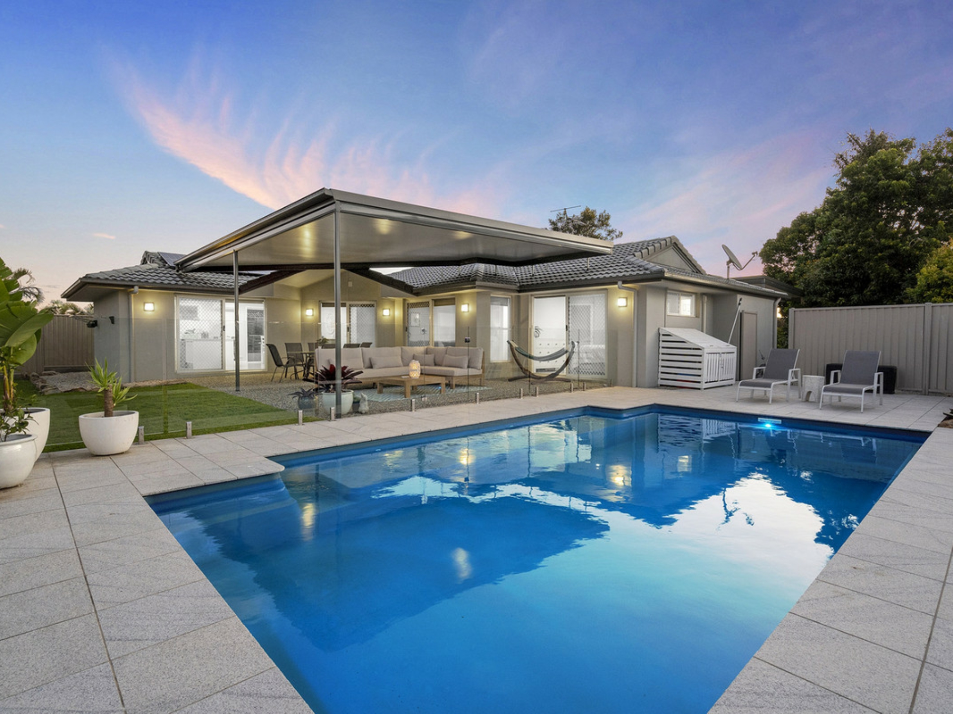 8 Elanda Place Helensvale QLD