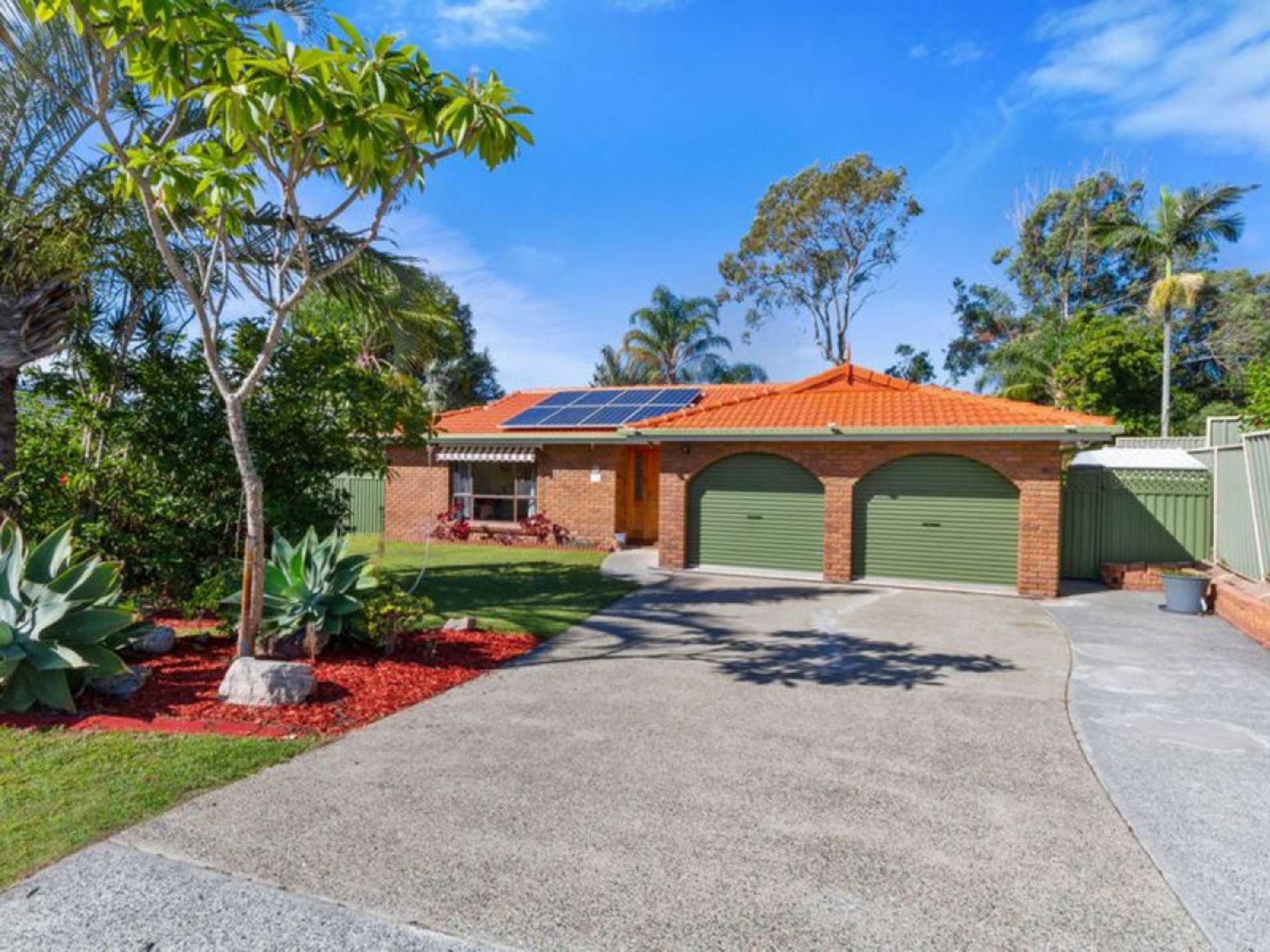 3 Kilcoy Place, Helensvale