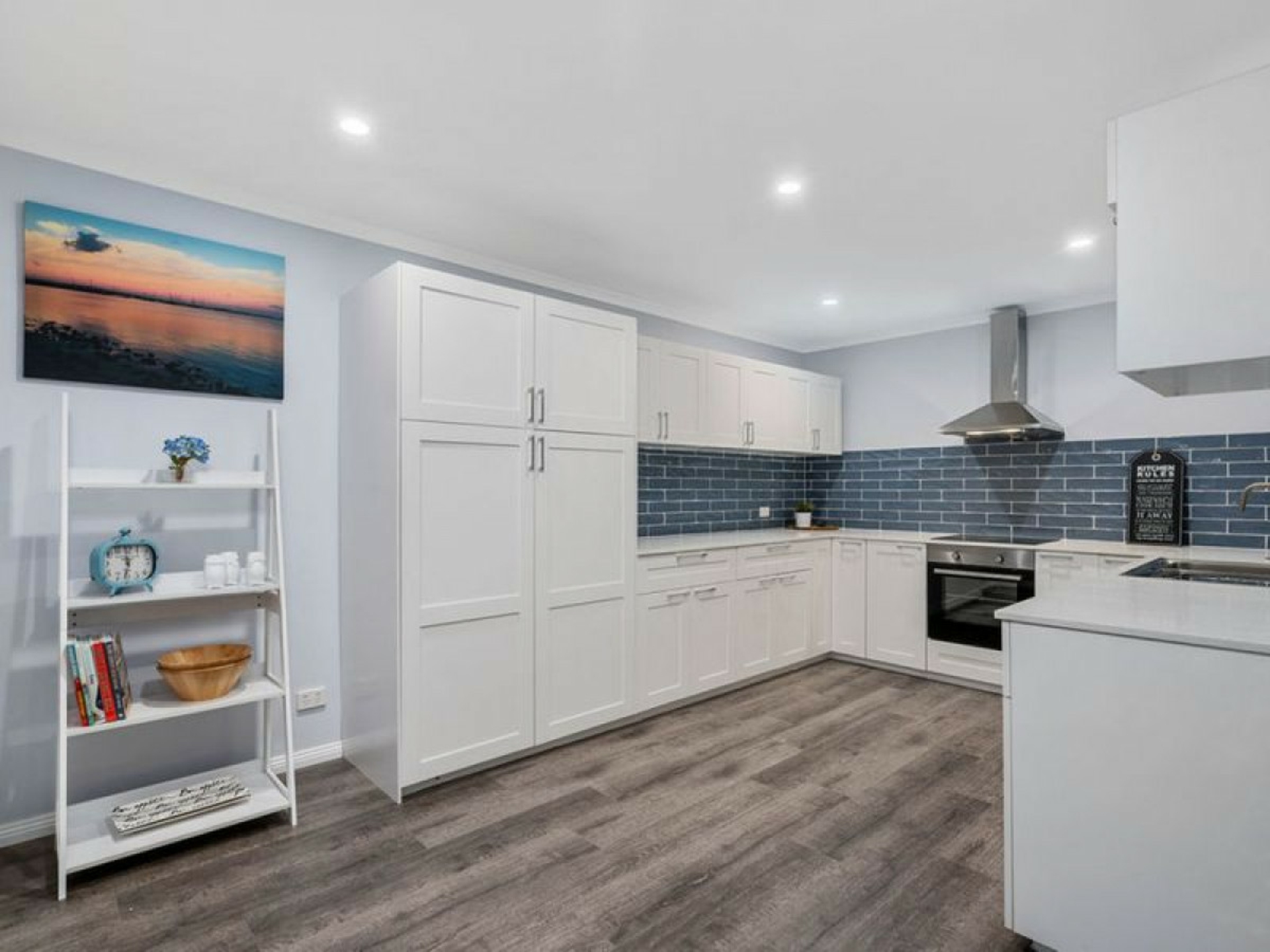 9 Batlow Court Helensvale QLD