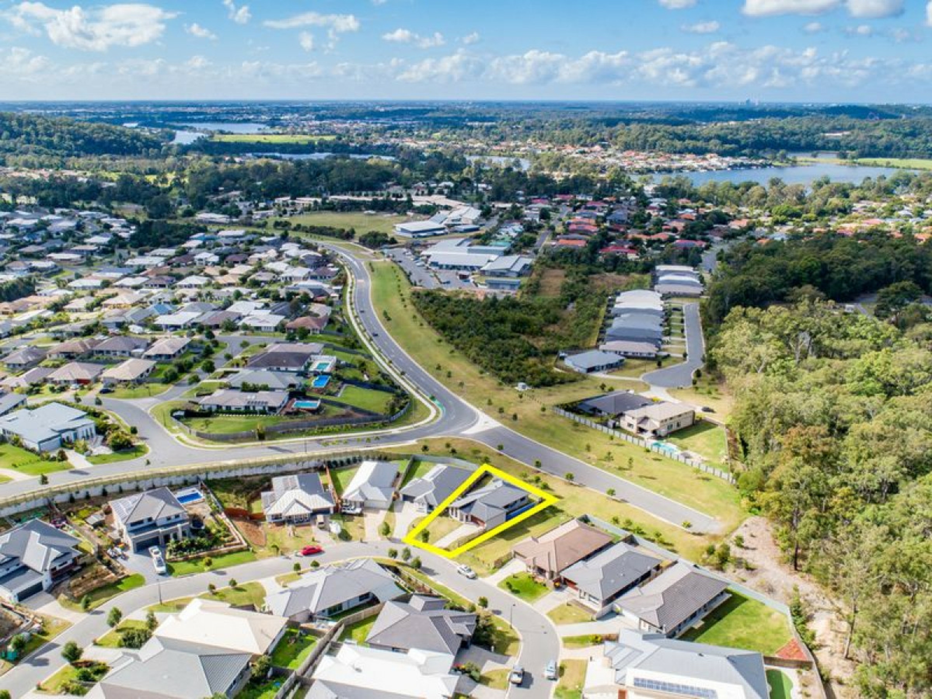 18 Angahook Crescent Upper Coomera QLD