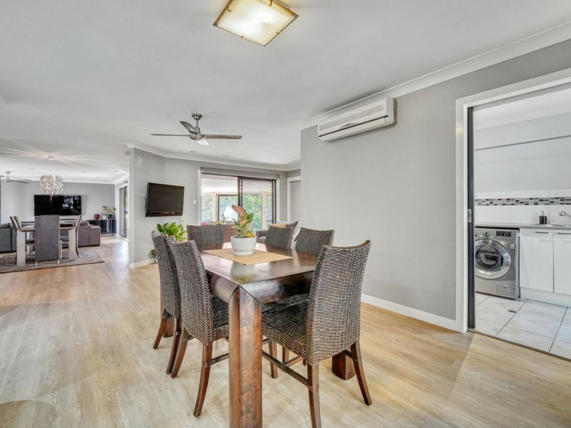 5 Tibouchina Court, HELENSVALE