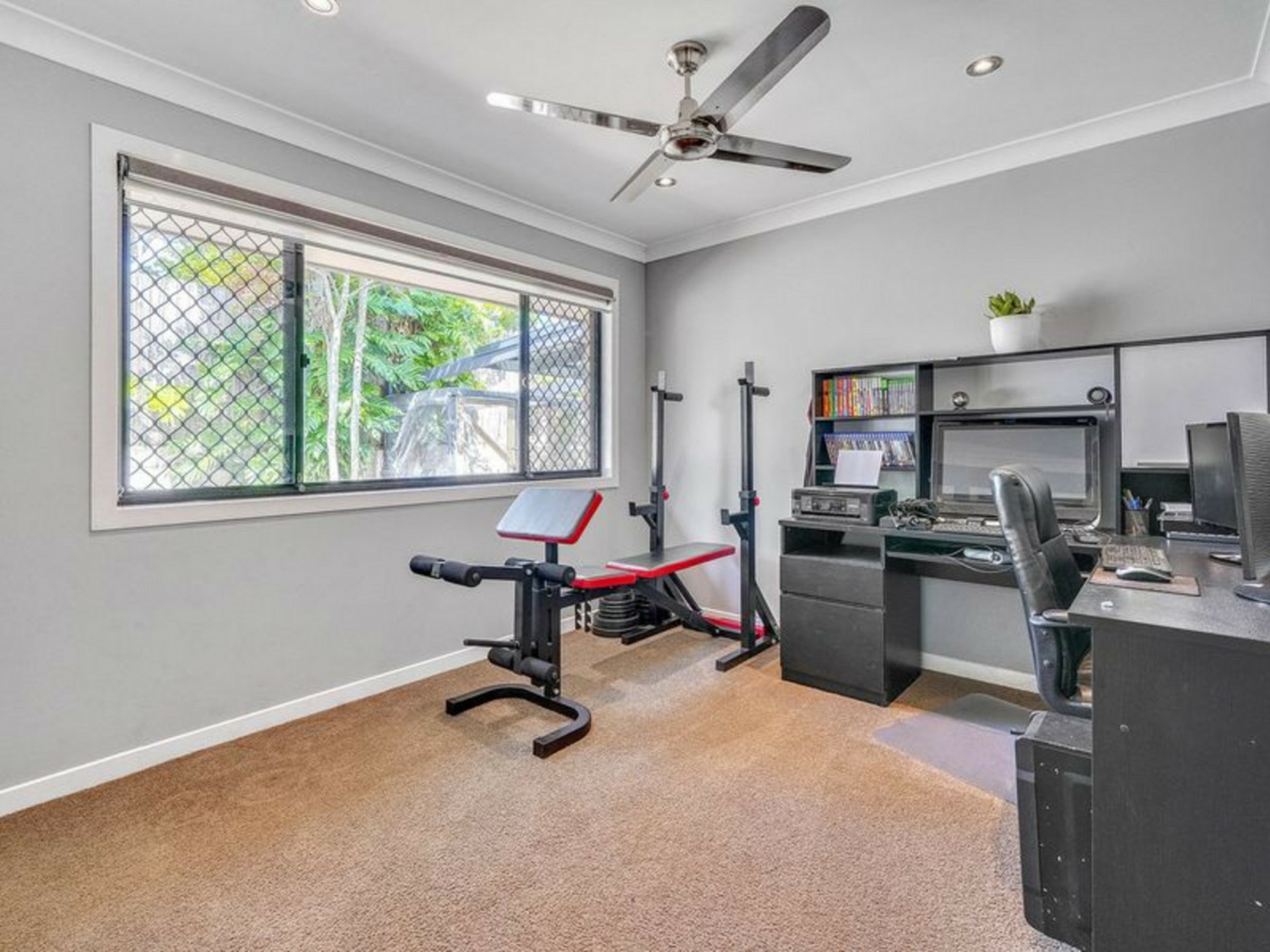 5 Tibouchina Court, HELENSVALE
