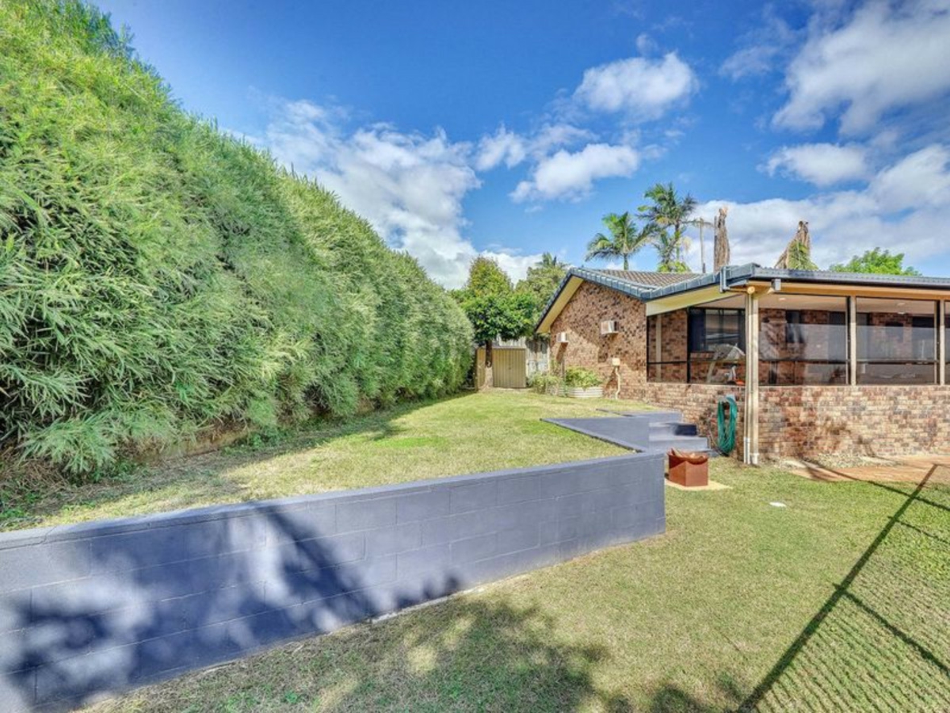 5 Tibouchina Court, HELENSVALE