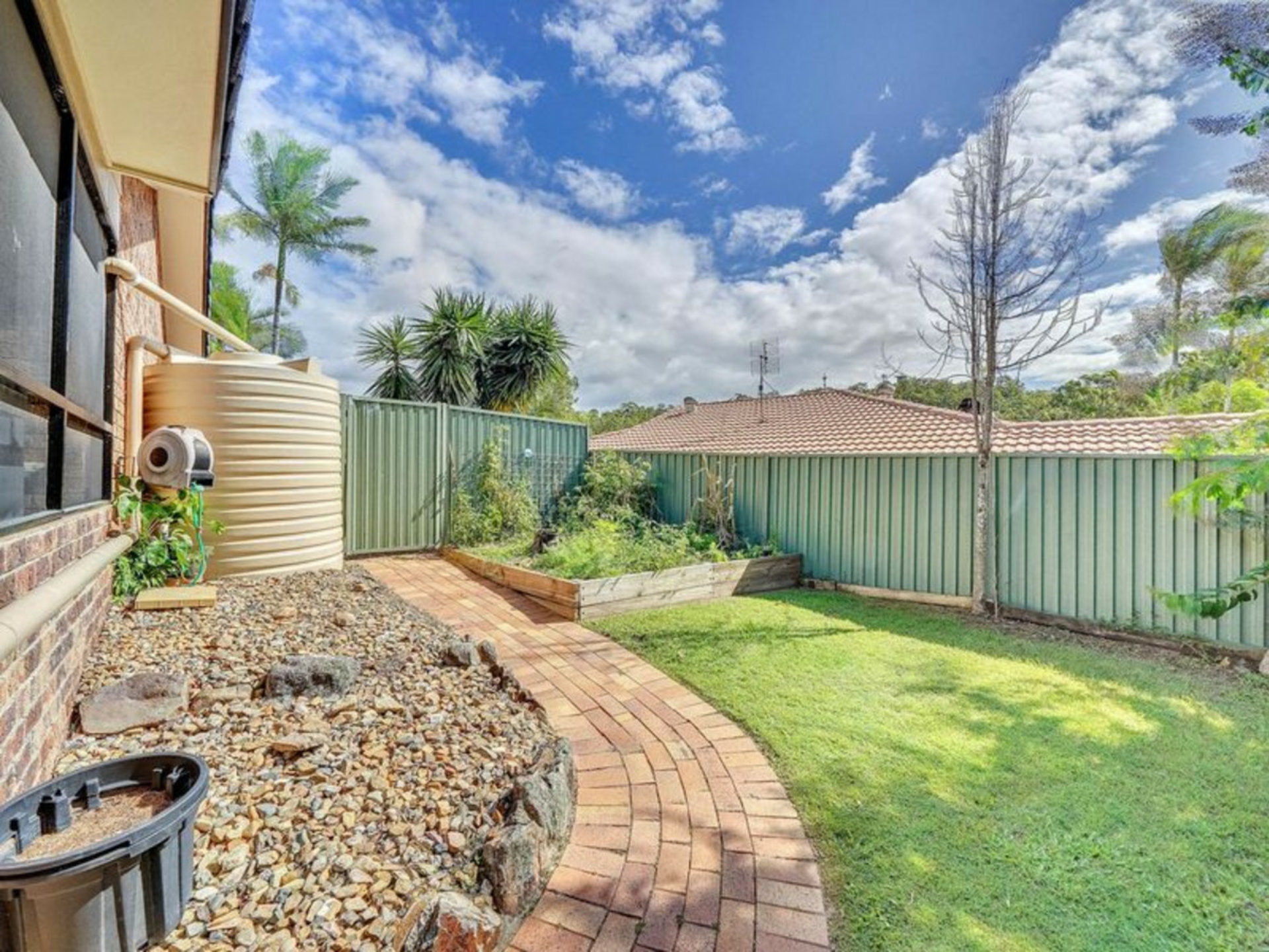 5 Tibouchina Court, HELENSVALE