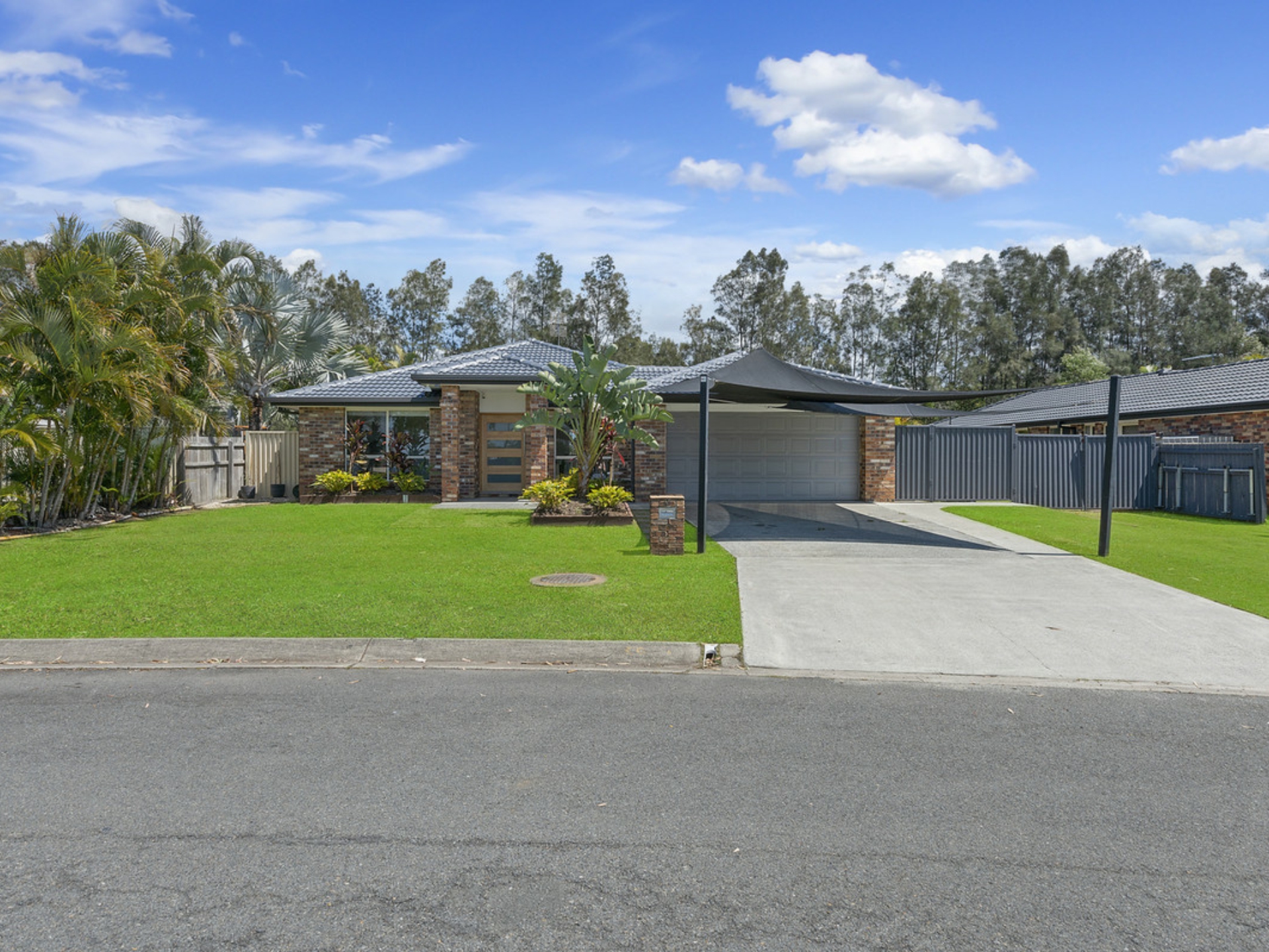 12 Rosswood Court Helensvale QLD