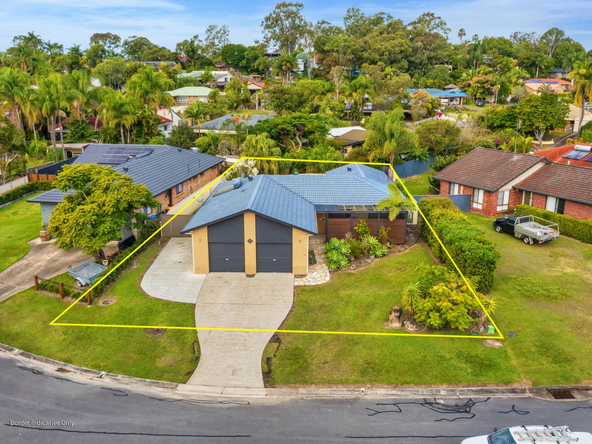 5 Midvale Place, Helensvale