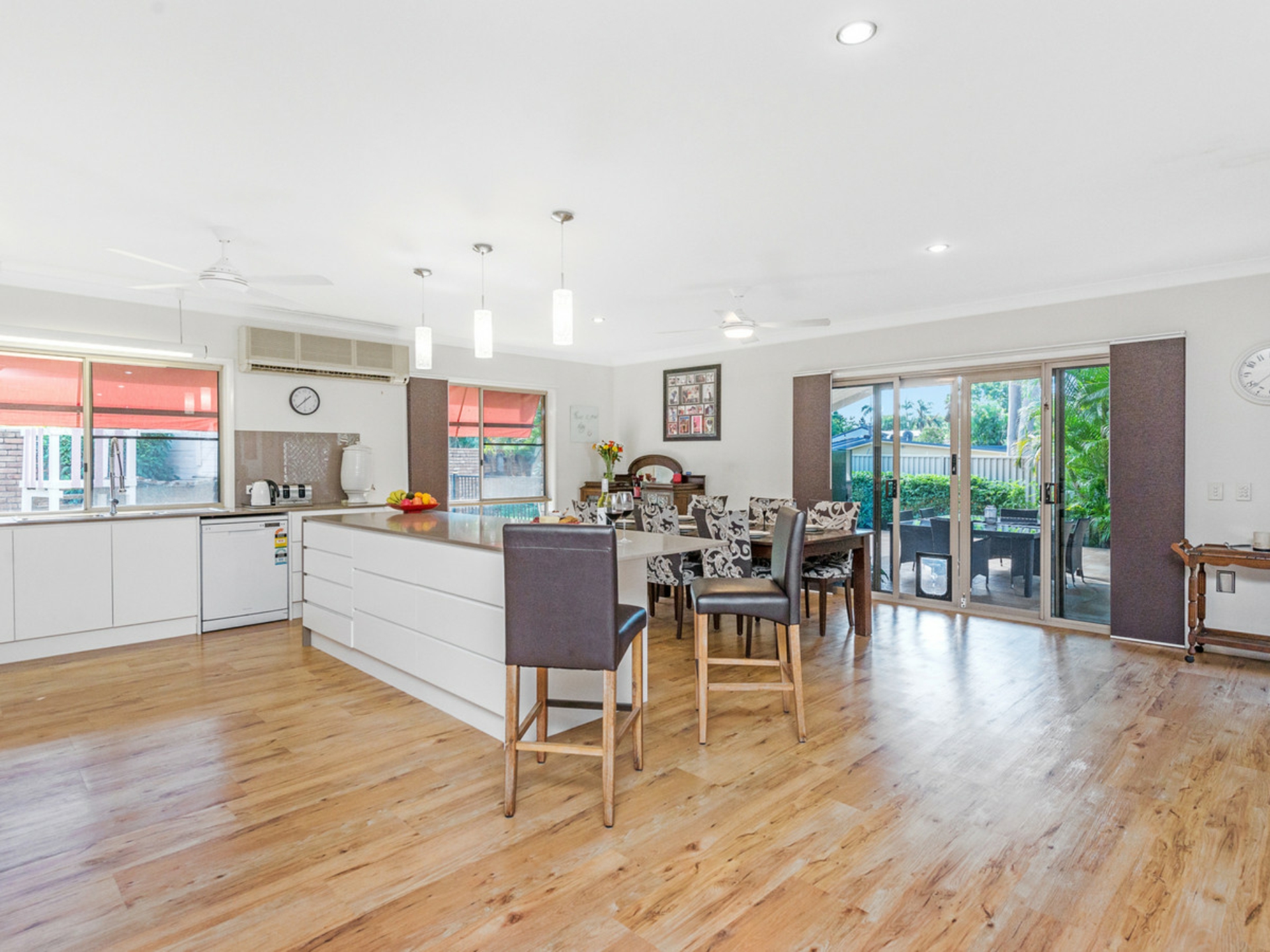 40 Latrobe Avenue, HELENSVALE