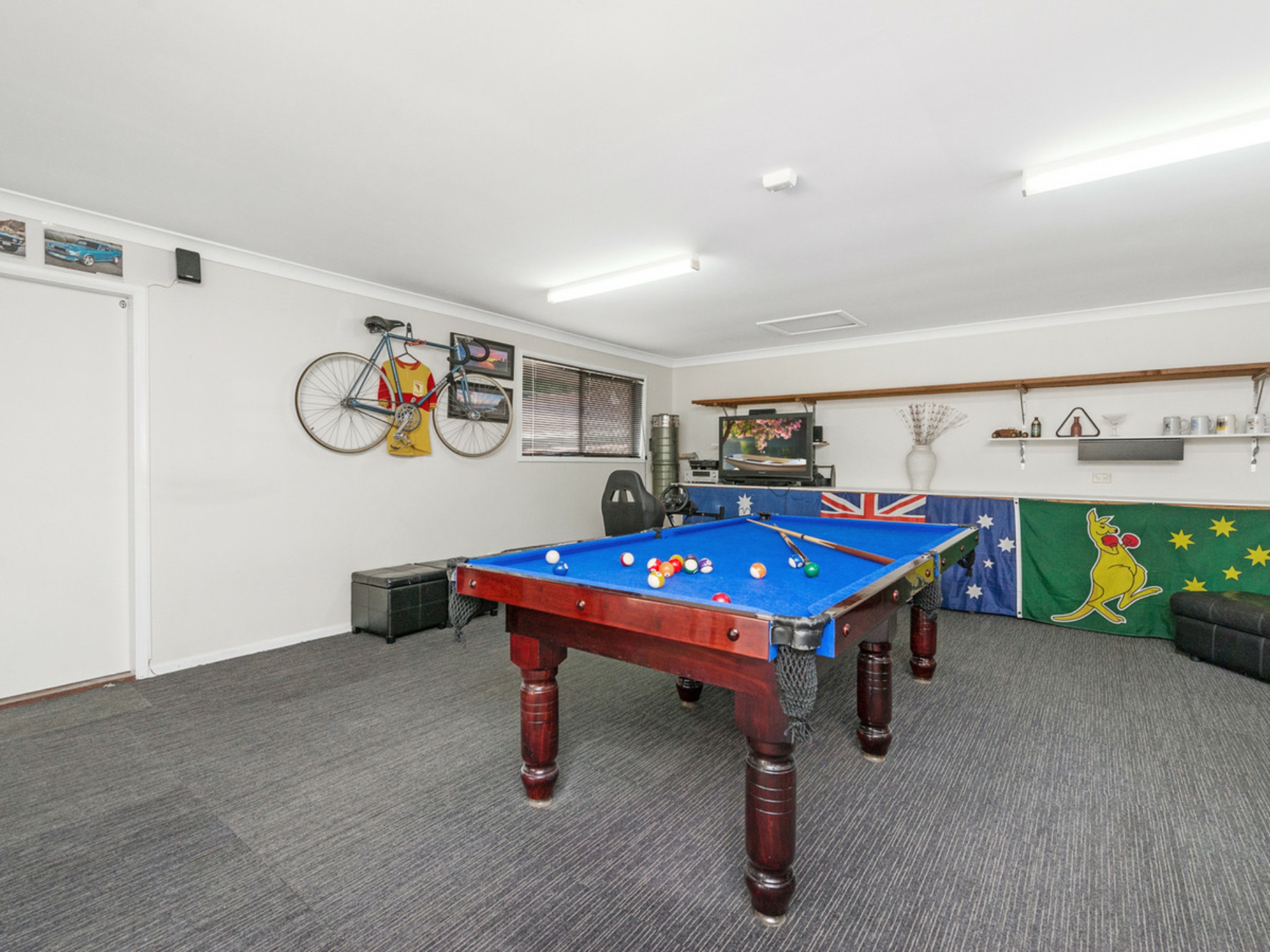 40 Latrobe Avenue, HELENSVALE