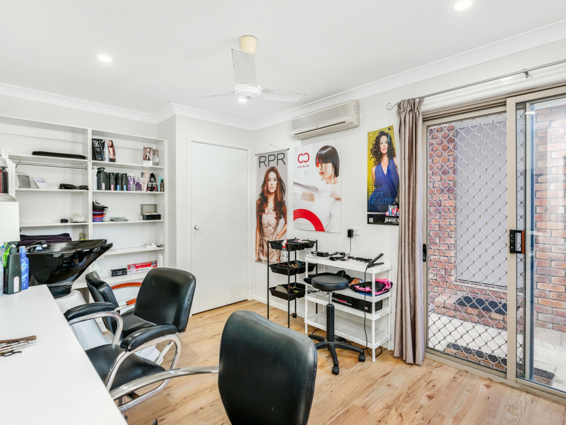 40 Latrobe Avenue, HELENSVALE