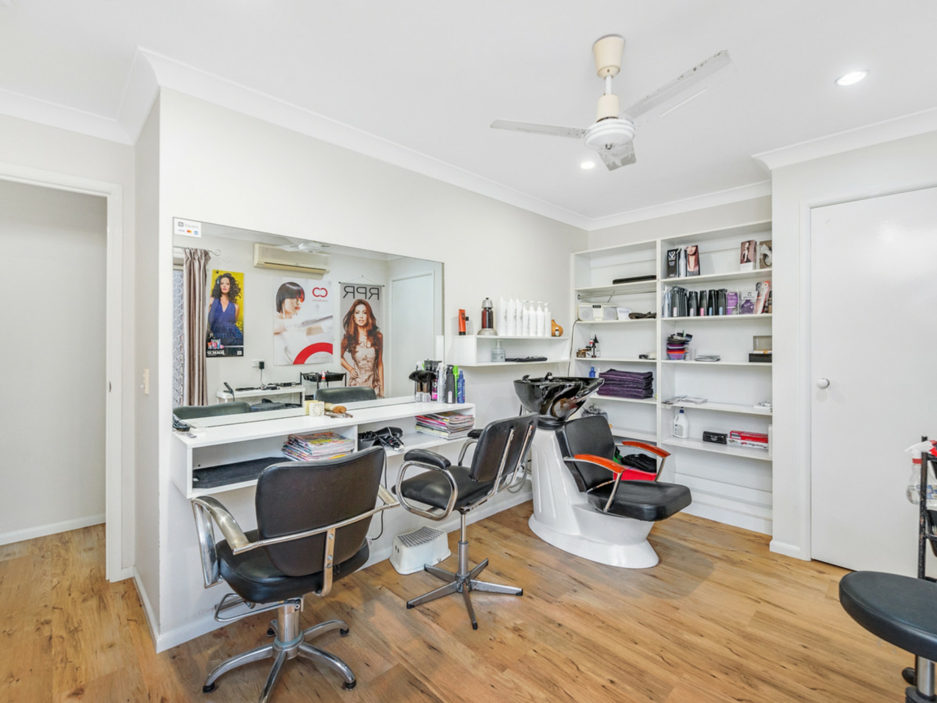 40 Latrobe Avenue, HELENSVALE